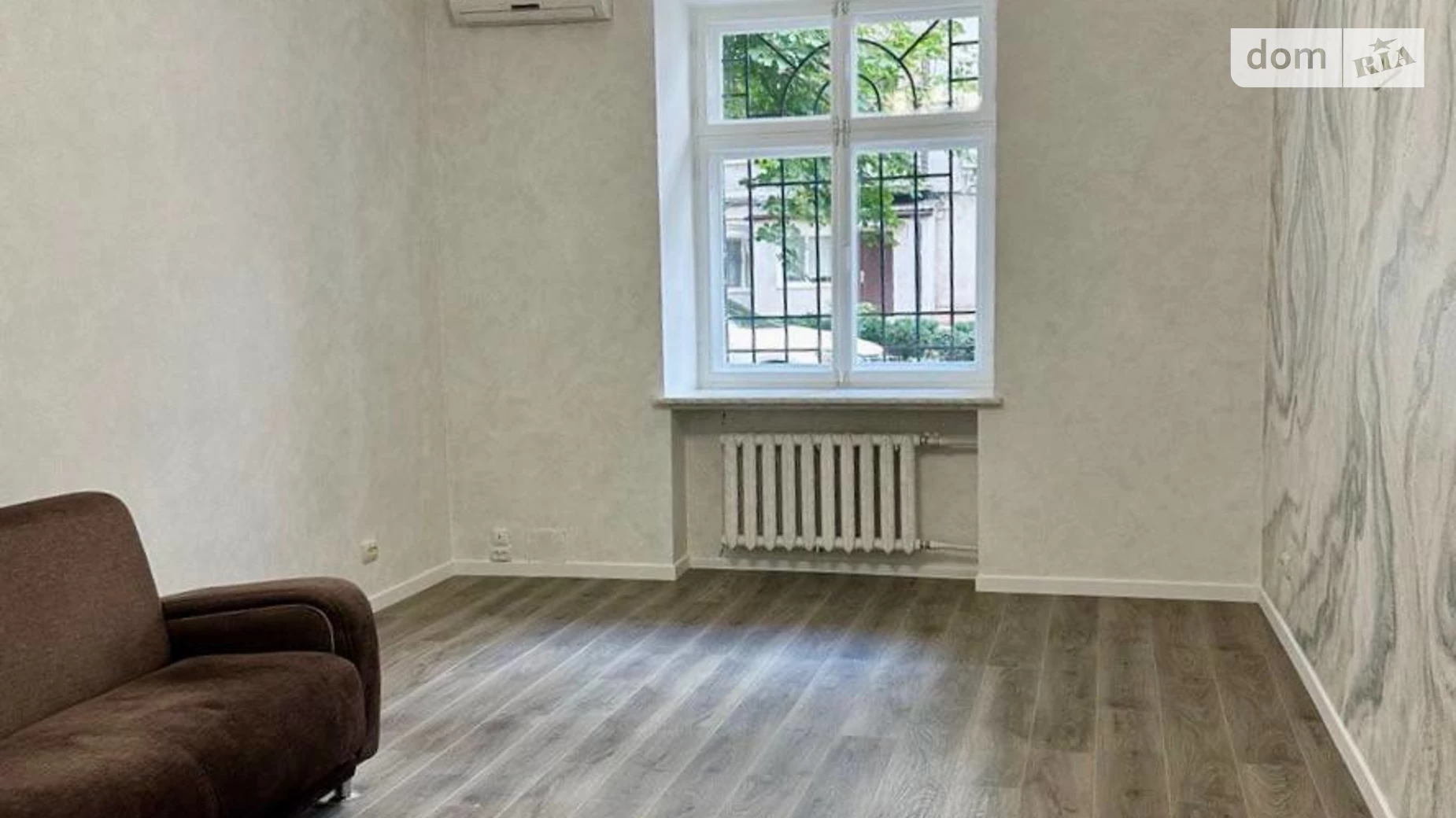 Сдается в аренду 4-комнатная квартира 127.4 кв. м в Одессе, ул. Дерибасовская, 5 - фото 2