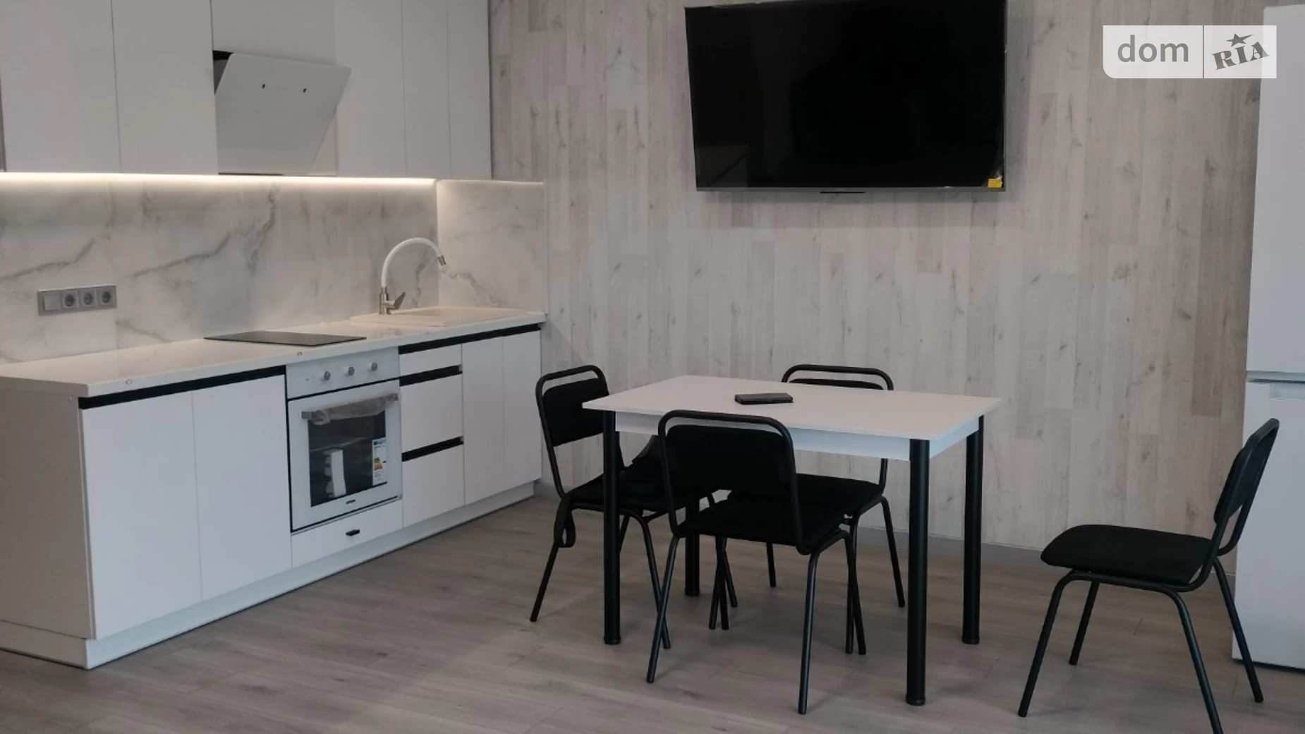 Продається 1-кімнатна квартира 43.5 кв. м у Рівному, цена: 46000 $ - фото 2