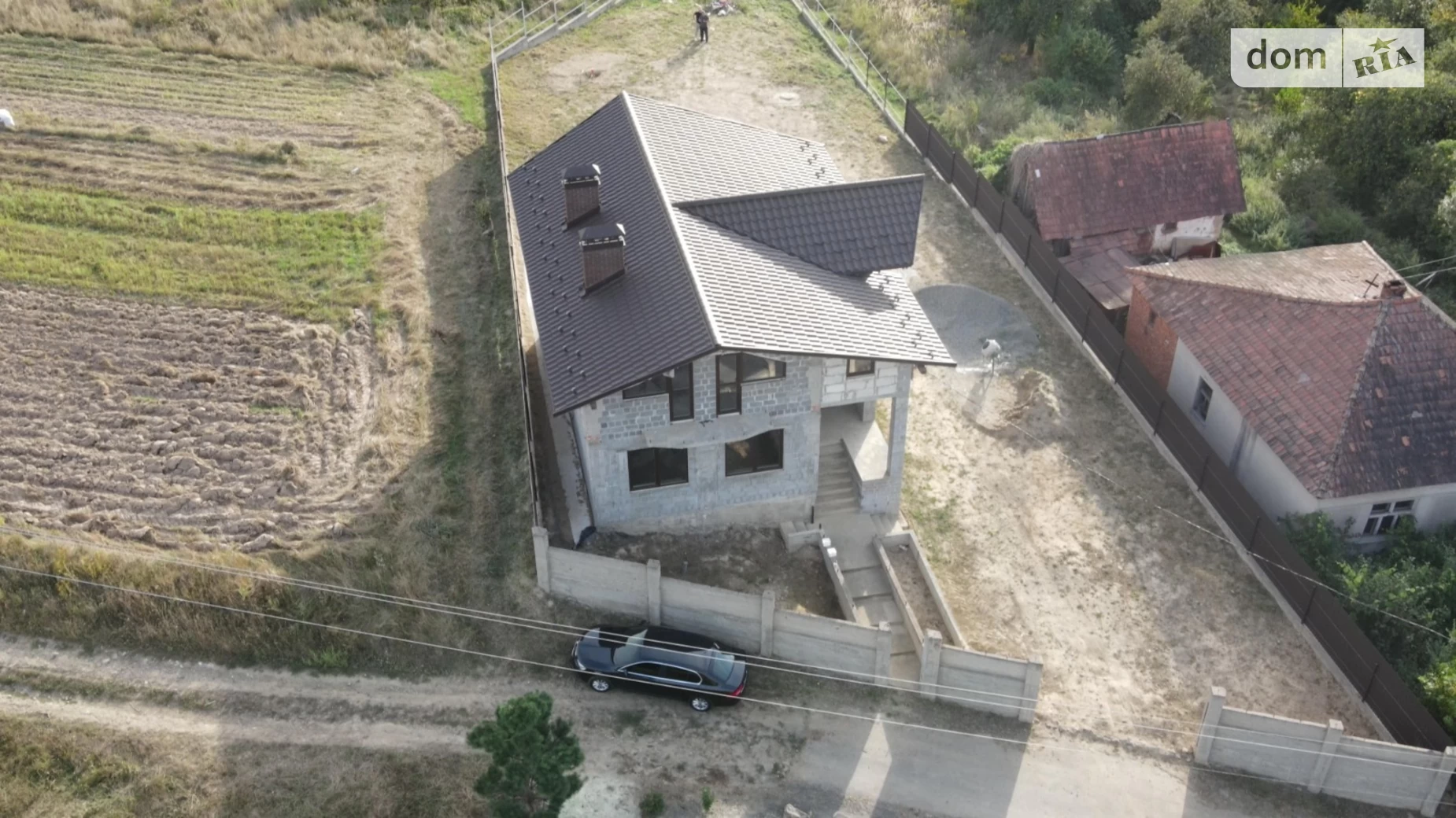 Продается дом на 2 этажа 180 кв. м с террасой, цена: 75000 $ - фото 2