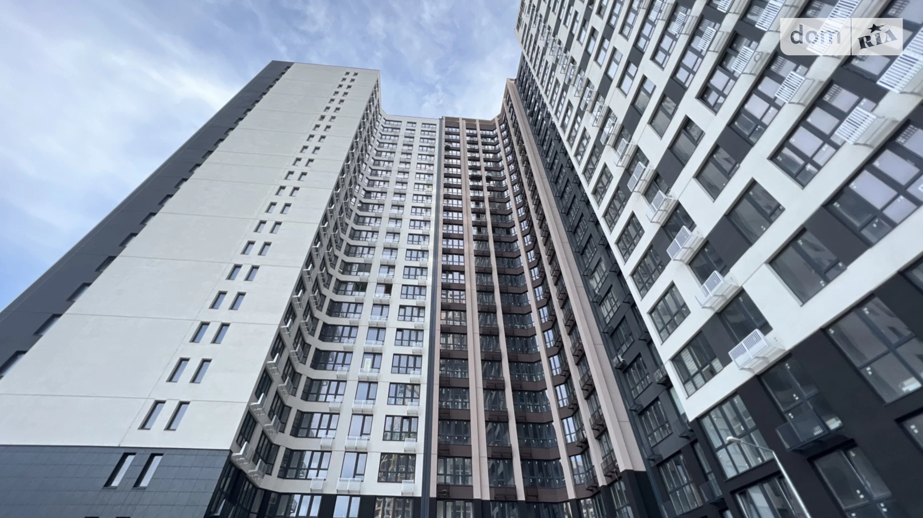 Продається 2-кімнатна квартира 85.7 кв. м у Одесі, вул. Івана Франка, 40 корпус 2 - фото 3
