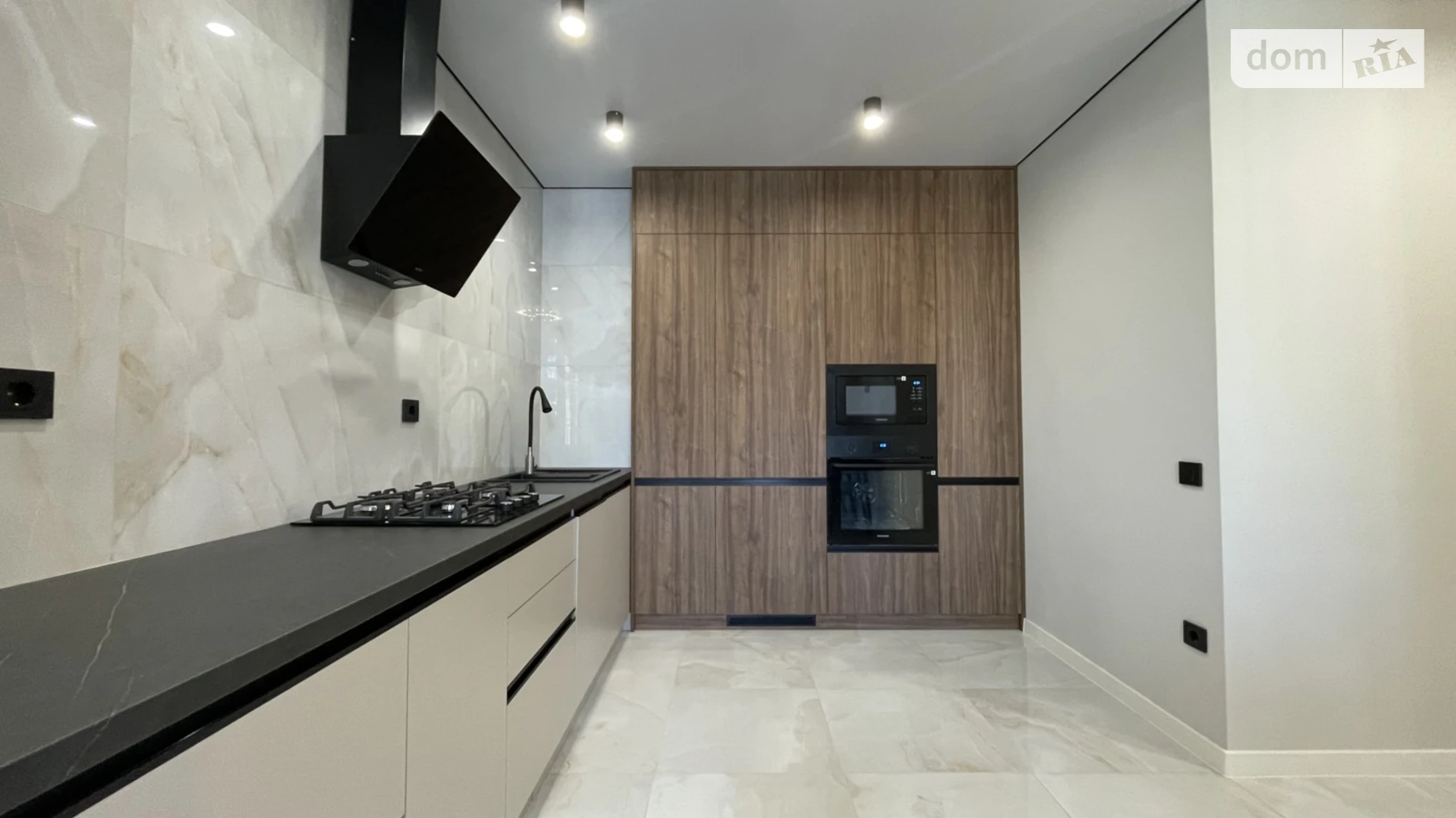 Продається 2-кімнатна квартира 60 кв. м у Івано-Франківську, вул. Юліана Пелеша(Крайківського), 1А - фото 4