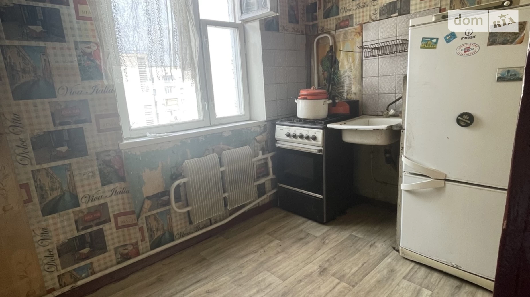 Продается 1-комнатная квартира 33 кв. м в Черноморске, просп. Мира(Ленина ул.) - фото 4
