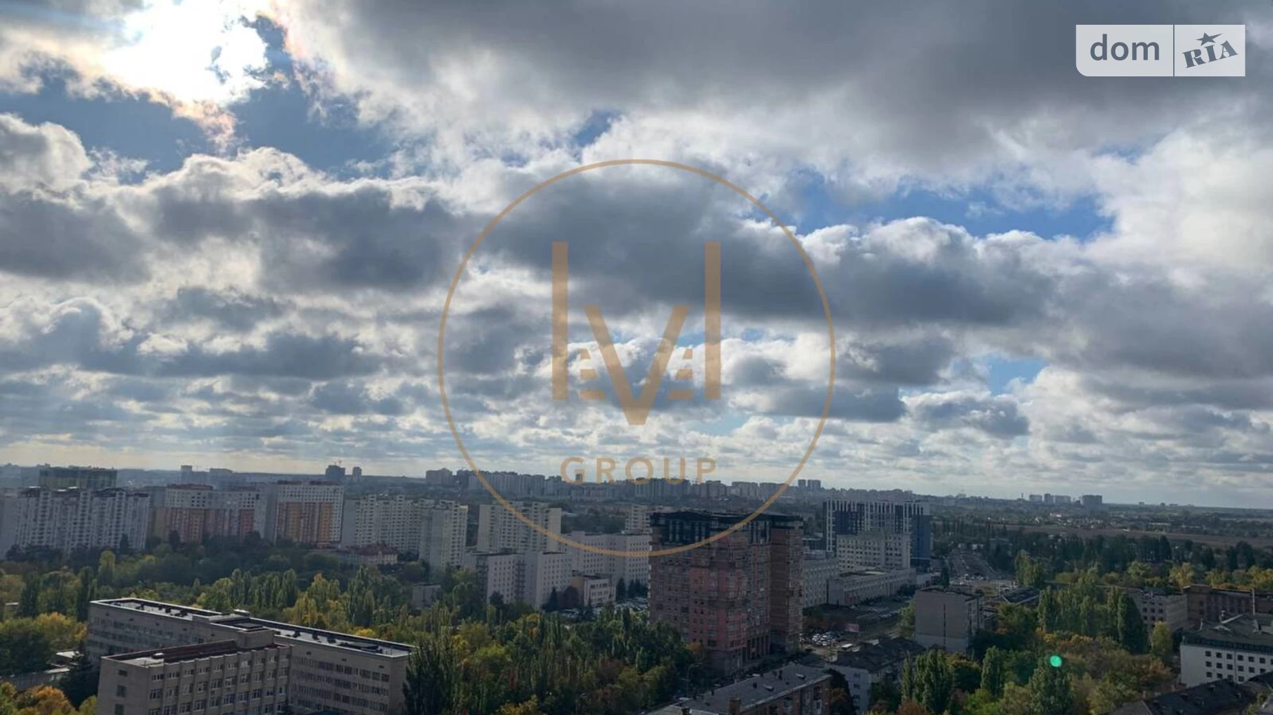 Продается 1-комнатная квартира 53 кв. м в Киеве, просп. Воздушных Сил(Воздухофлотский), 56 - фото 2