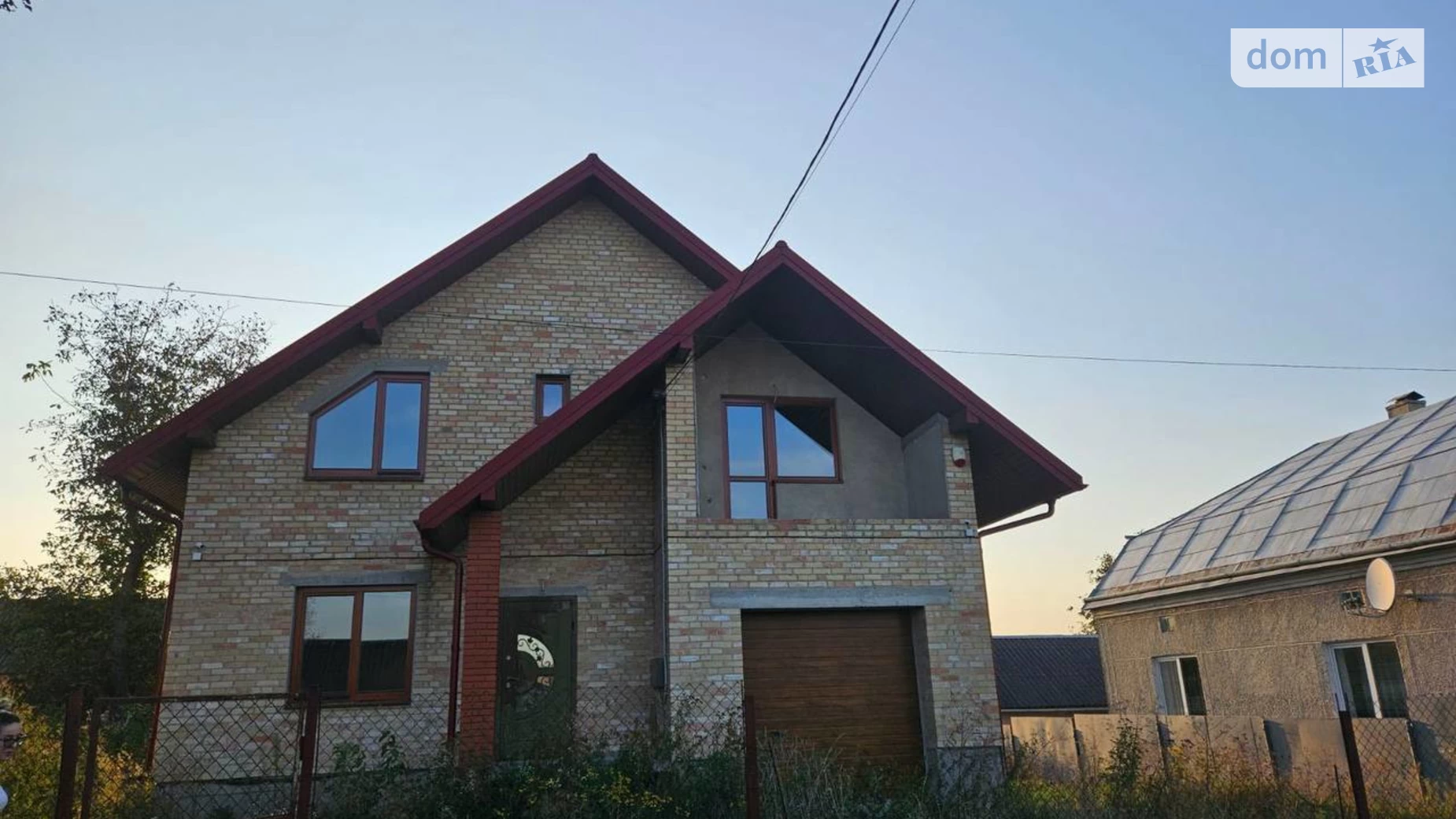 Продается дом на 2 этажа 202 кв. м с террасой, цена: 125000 $ - фото 2