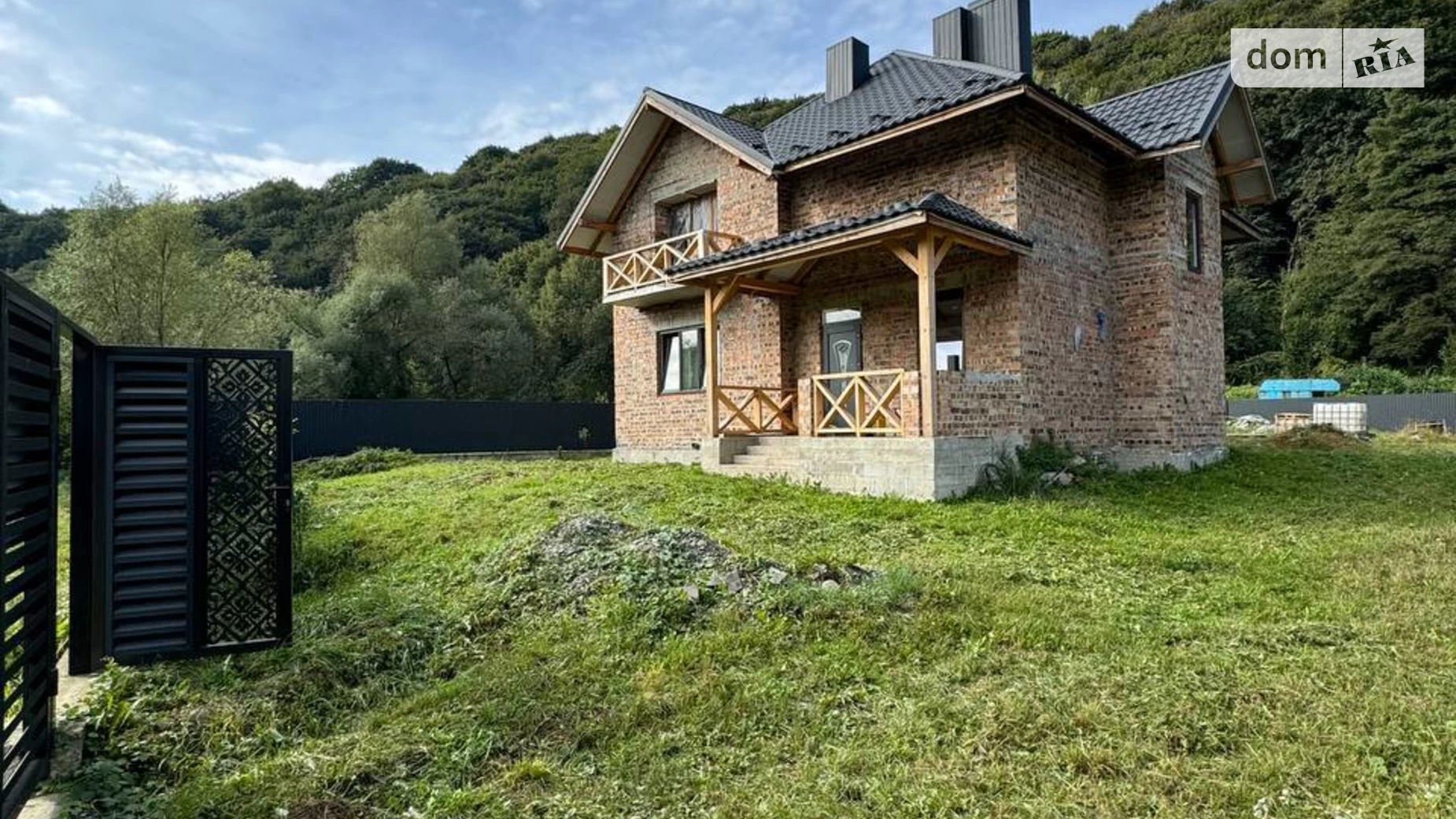 Продается дом на 2 этажа 155.6 кв. м с камином, цена: 85000 $ - фото 2