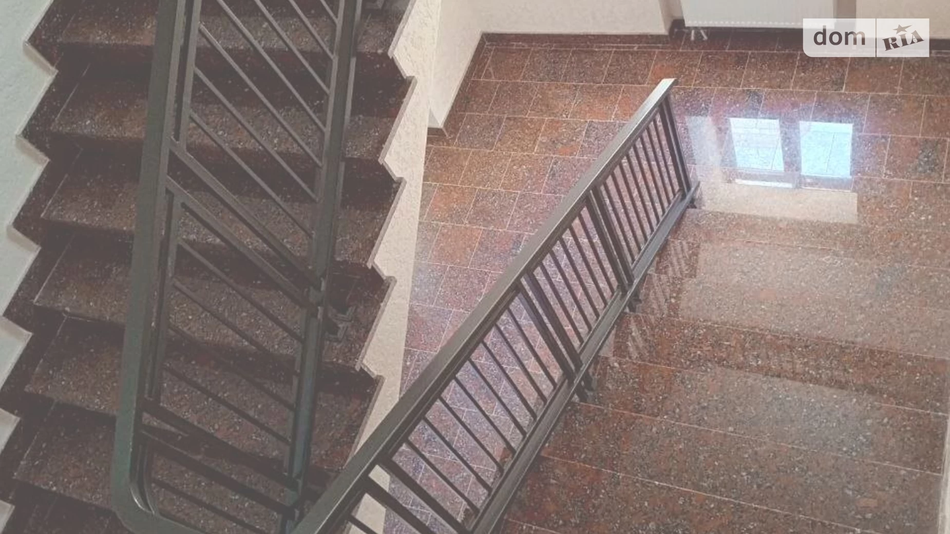 Сдается в аренду офис 40 кв. м в бизнес-центре, цена: 600 $ - фото 2