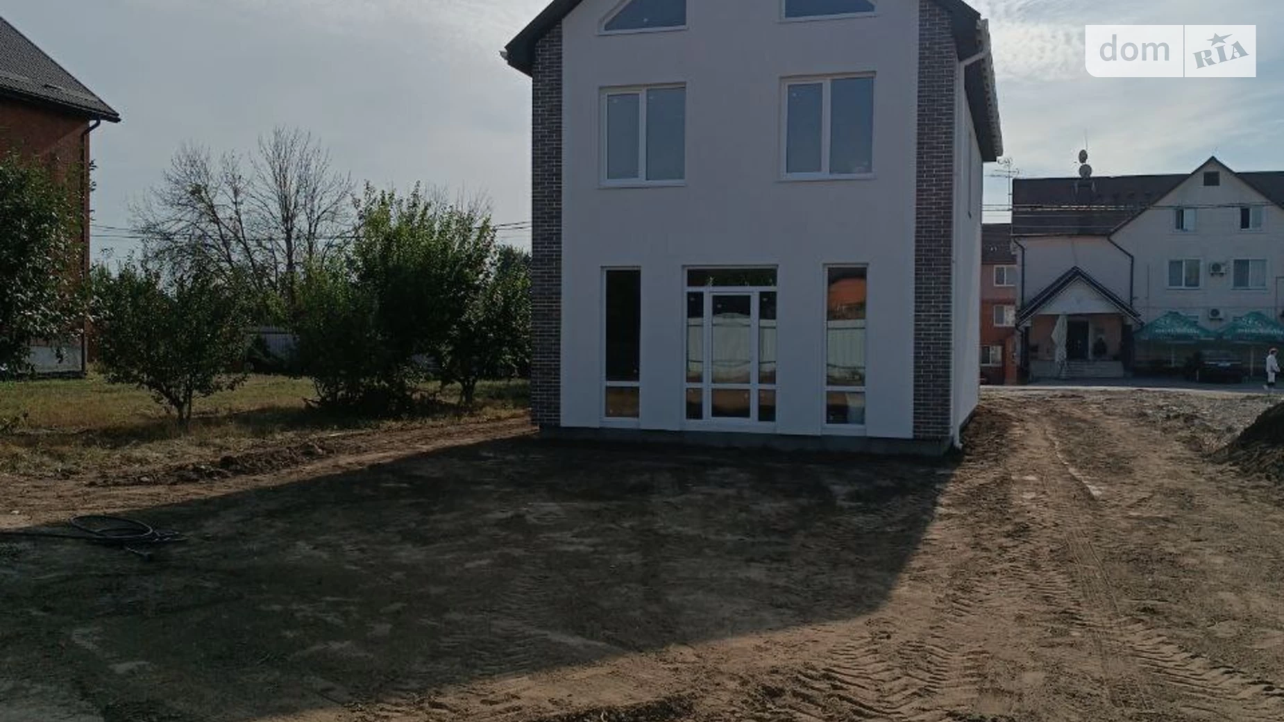 Продается дом на 2 этажа 120 кв. м с гаражом, цена: 96000 $ - фото 3