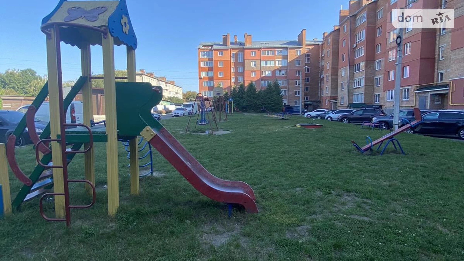 Продается 3-комнатная квартира 153.2 кв. м в Хмельницком, ул. Народной Воли, 1А - фото 2
