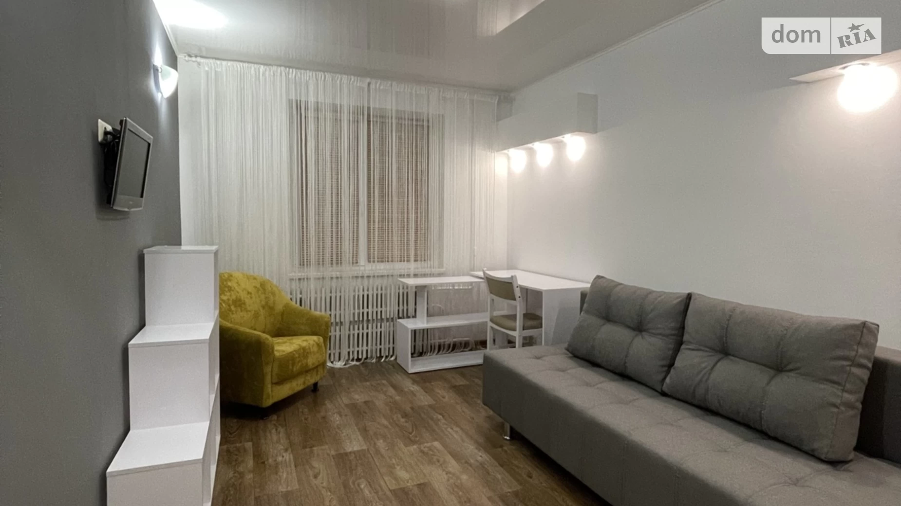 Продается 2-комнатная квартира 49 кв. м в Каменском, просп. Надднепрянский, 22 - фото 2