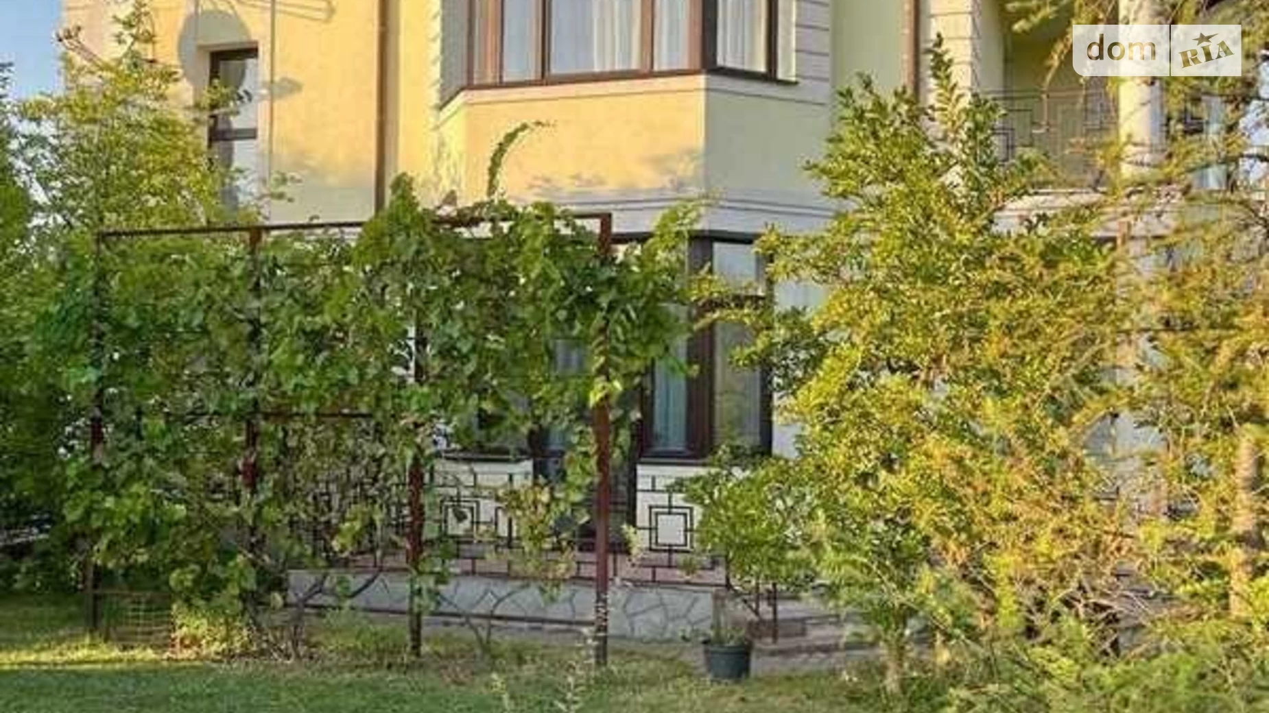 Продається будинок 2 поверховий 255 кв. м з гаражем, цена: 210000 $ - фото 4