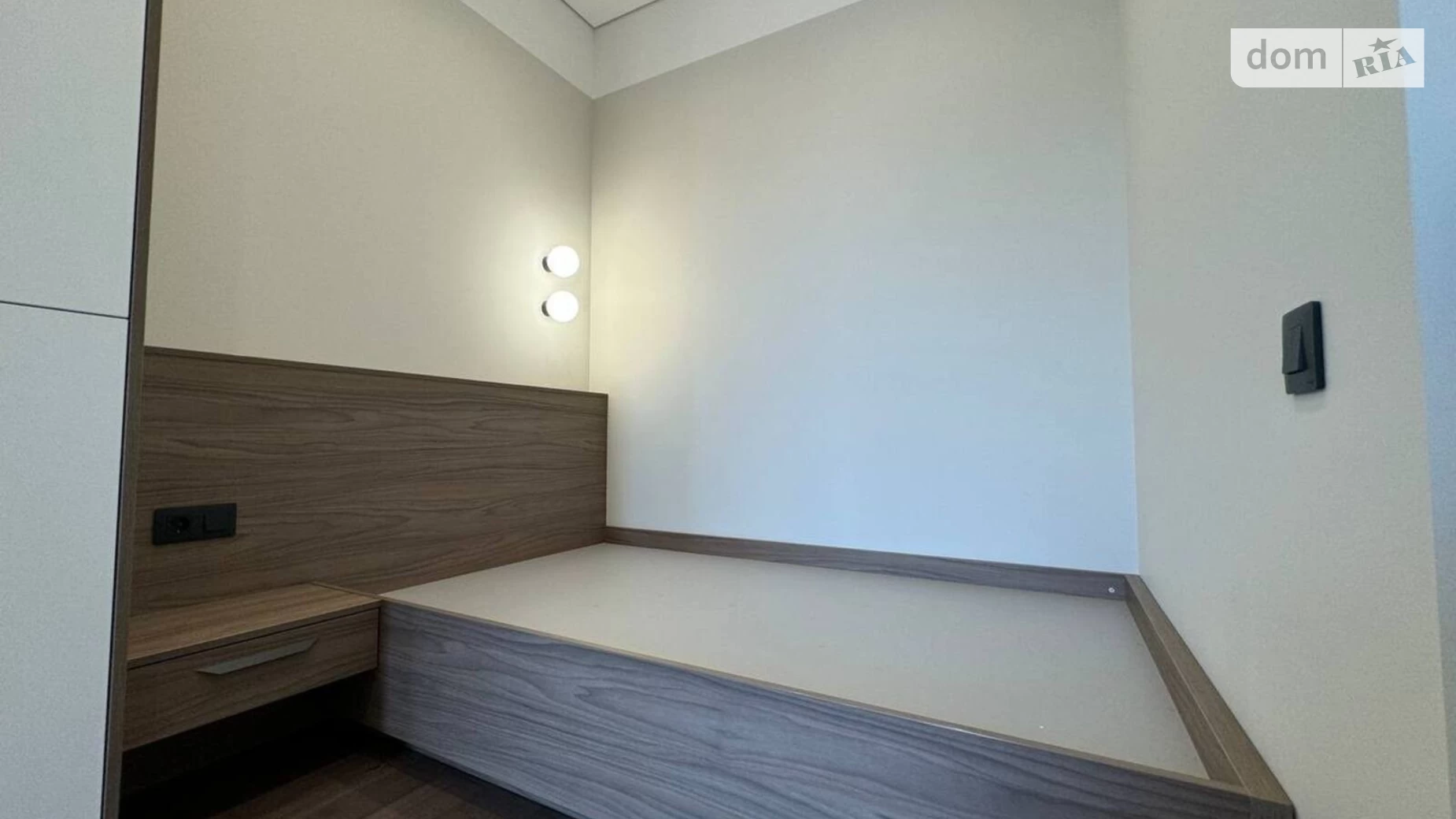 Продается 3-комнатная квартира 105.3 кв. м в, цена: 250000 $ - фото 5