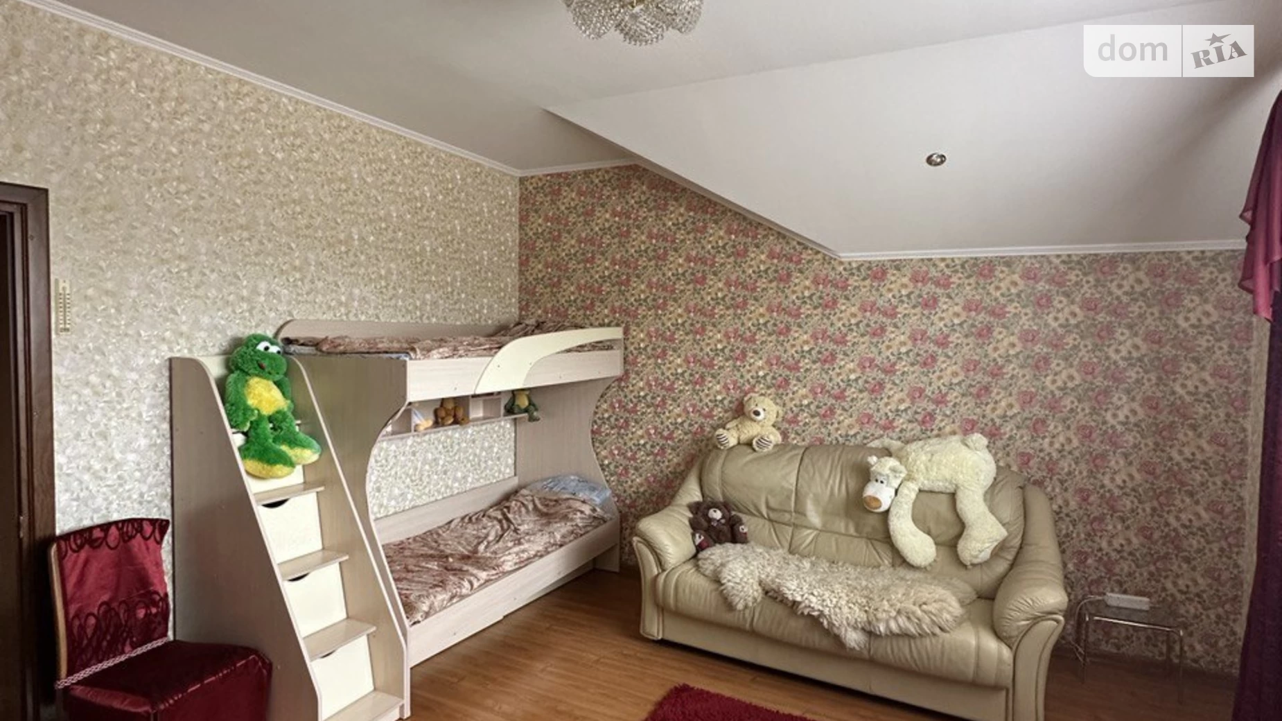 Продается дом на 2 этажа 247.1 кв. м с садом, цена: 155000 $ - фото 4