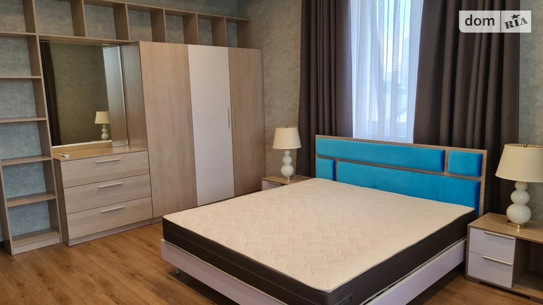 Продается 3-комнатная квартира 111.3 кв. м в Киеве, ул. Садовая, 73 - фото 2