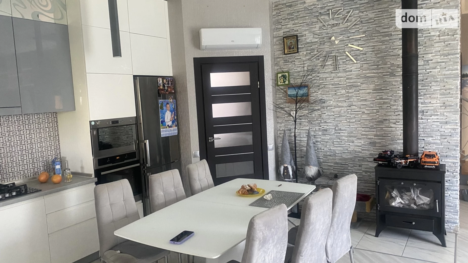 Продается дом на 2 этажа 124 кв. м с камином, цена: 135000 $ - фото 2