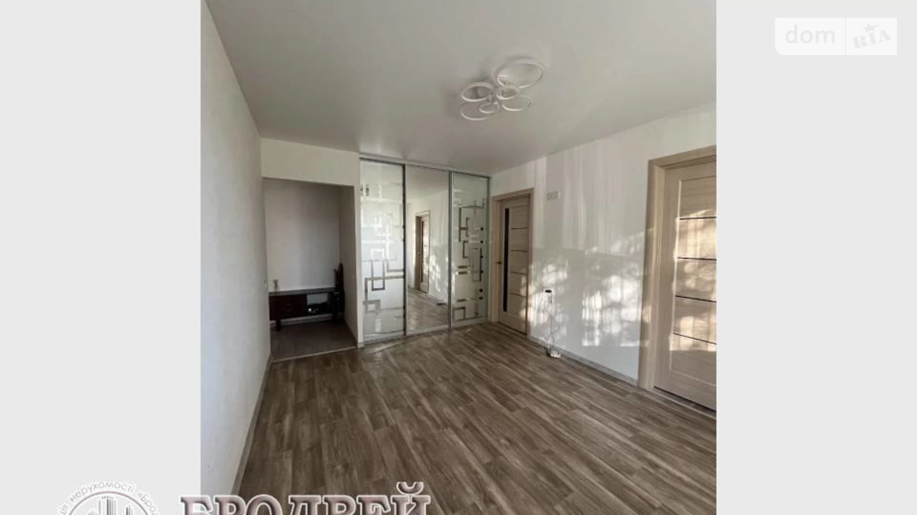 Продается 3-комнатная квартира 48 кв. м в Чернигове, ул. Жабинского, 9 - фото 4