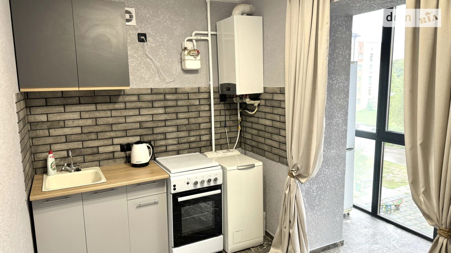Продается 1-комнатная квартира 39 кв. м в Мукачеве, ул. Ивана Франко, 152 - фото 5