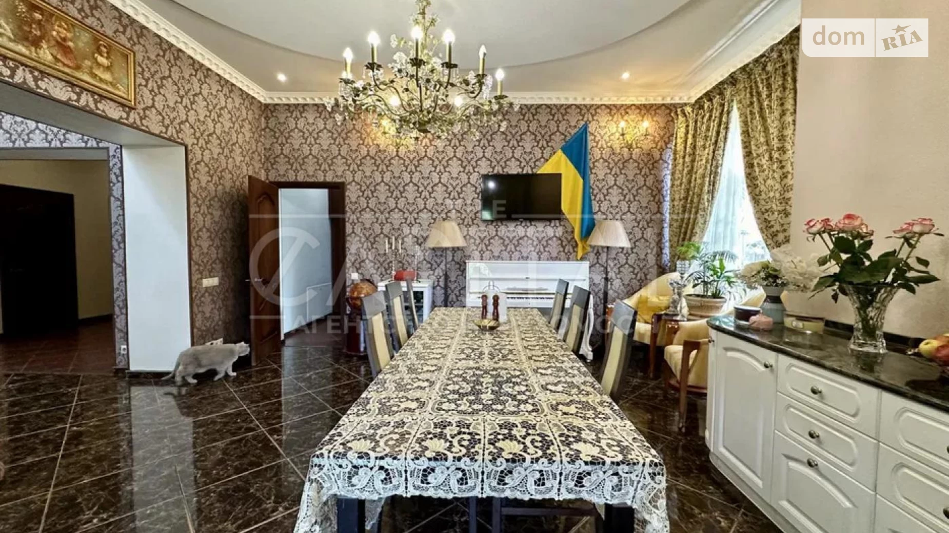 Продается дом на 2 этажа 459 кв. м с участком, цена: 435000 $ - фото 4
