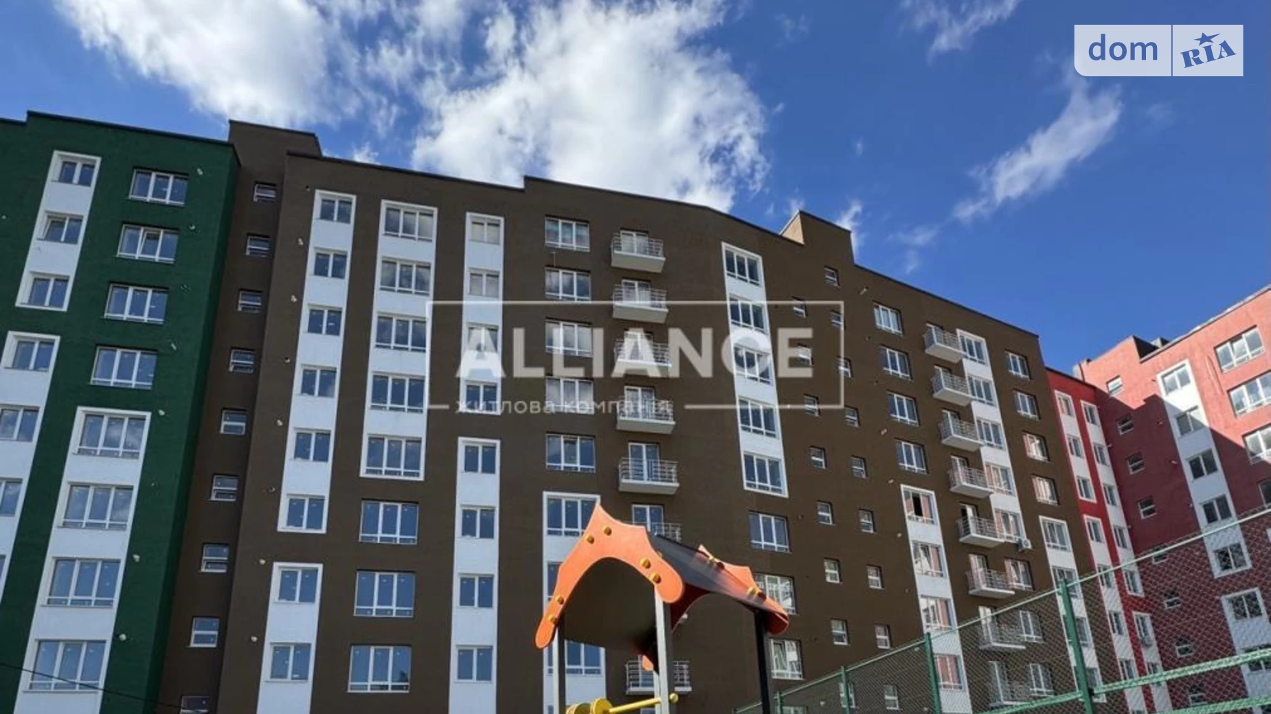 Продается 2-комнатная квартира 60 кв. м в Ивано-Франковске, ул. Хмельницкого Богдана - фото 2