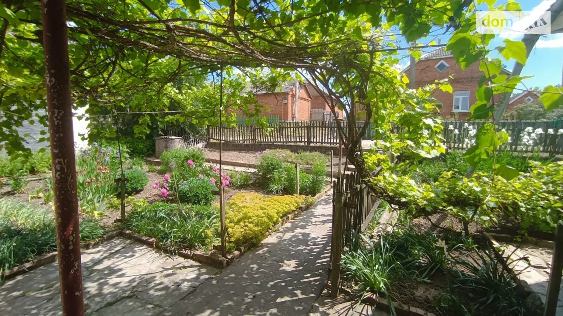 Продается одноэтажный дом 65 кв. м с садом, цена: 38500 $ - фото 4