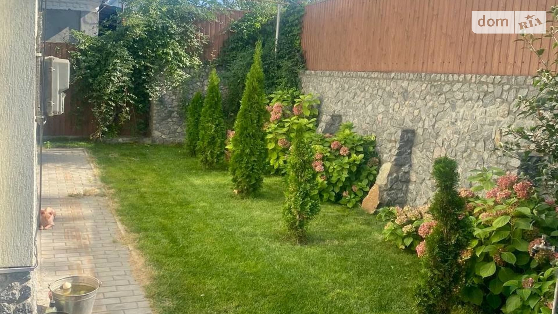 Продается дом на 2 этажа 124.7 кв. м с гаражом, цена: 135000 $ - фото 2