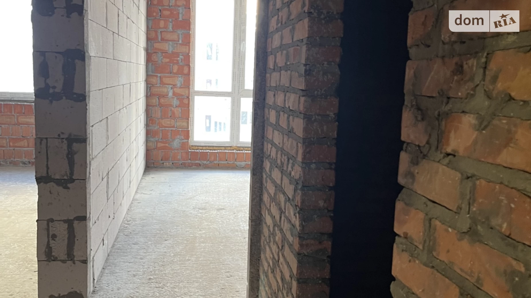 Продается 1-комнатная квартира 35.5 кв. м в Ирпене, ул. Университетская(Карла Маркса), 1М - фото 2