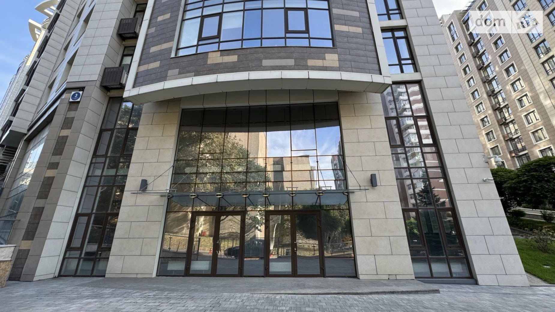 Продается помещения свободного назначения 436 кв. м в 15-этажном здании, цена: 1308000 $ - фото 3