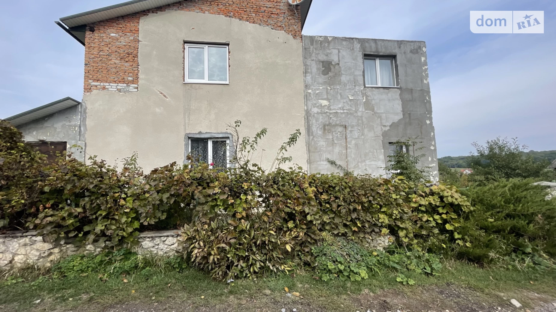 Продается дом на 2 этажа 200 кв. м с бассейном, цена: 60000 $ - фото 2