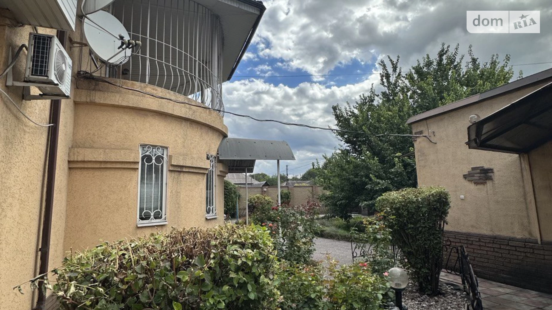 Продается дом на 2 этажа 247.1 кв. м с камином, цена: 155000 $ - фото 4