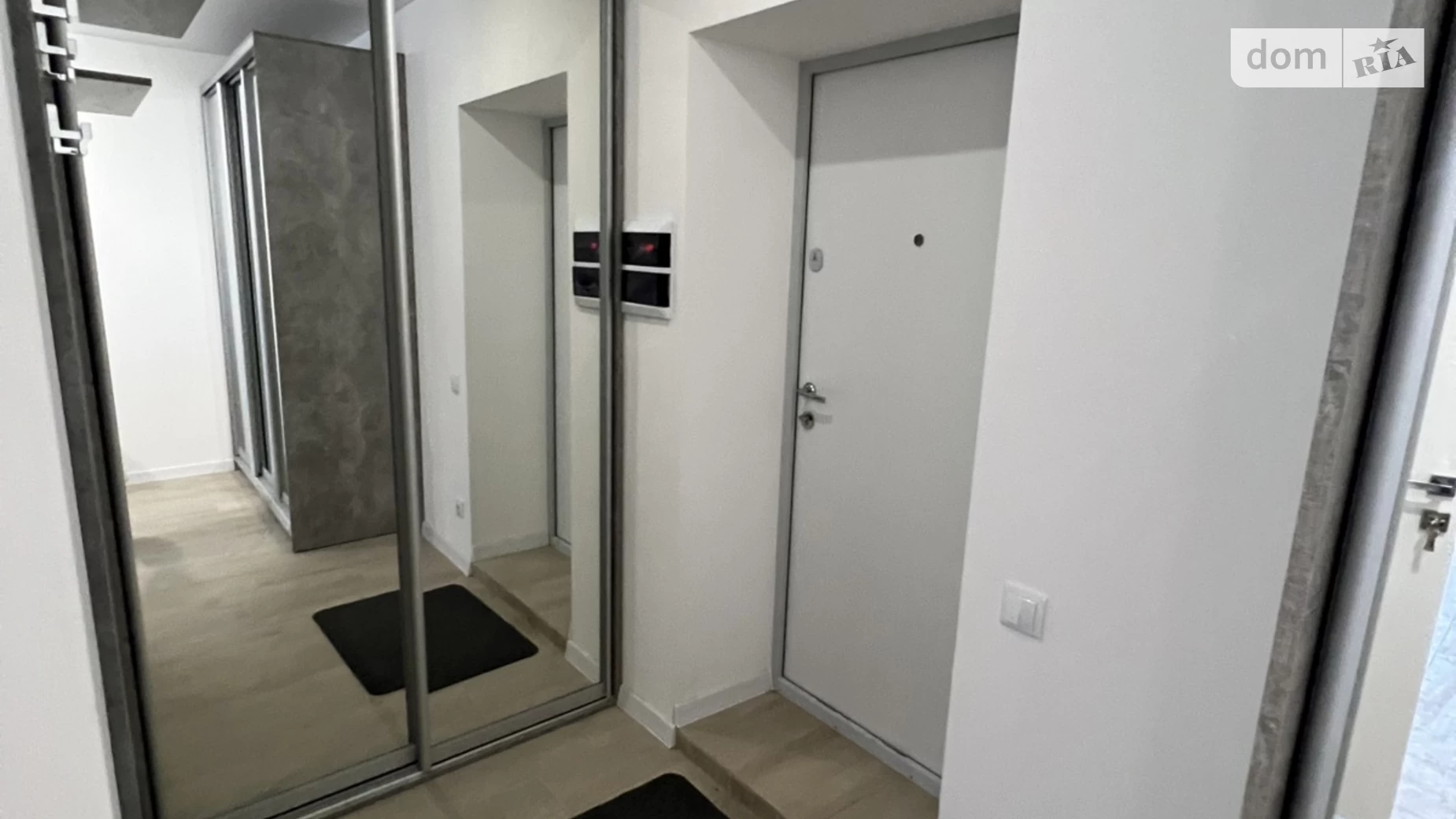 Продается 1-комнатная квартира 31.7 кв. м в Гостомеле, ул. Молодежная, 11/8 - фото 3