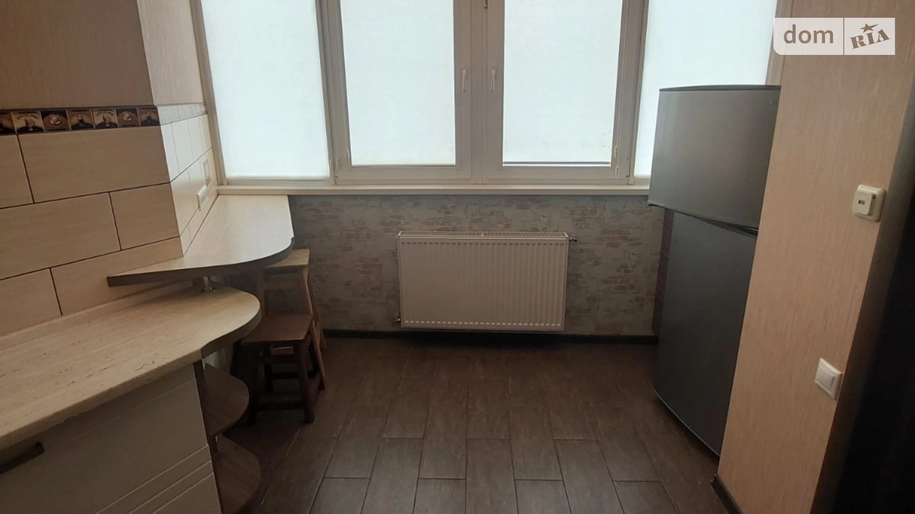 Сдается в аренду 1-комнатная квартира 36 кв. м в Ужгороде, ул. А. Хиры, 1 - фото 2