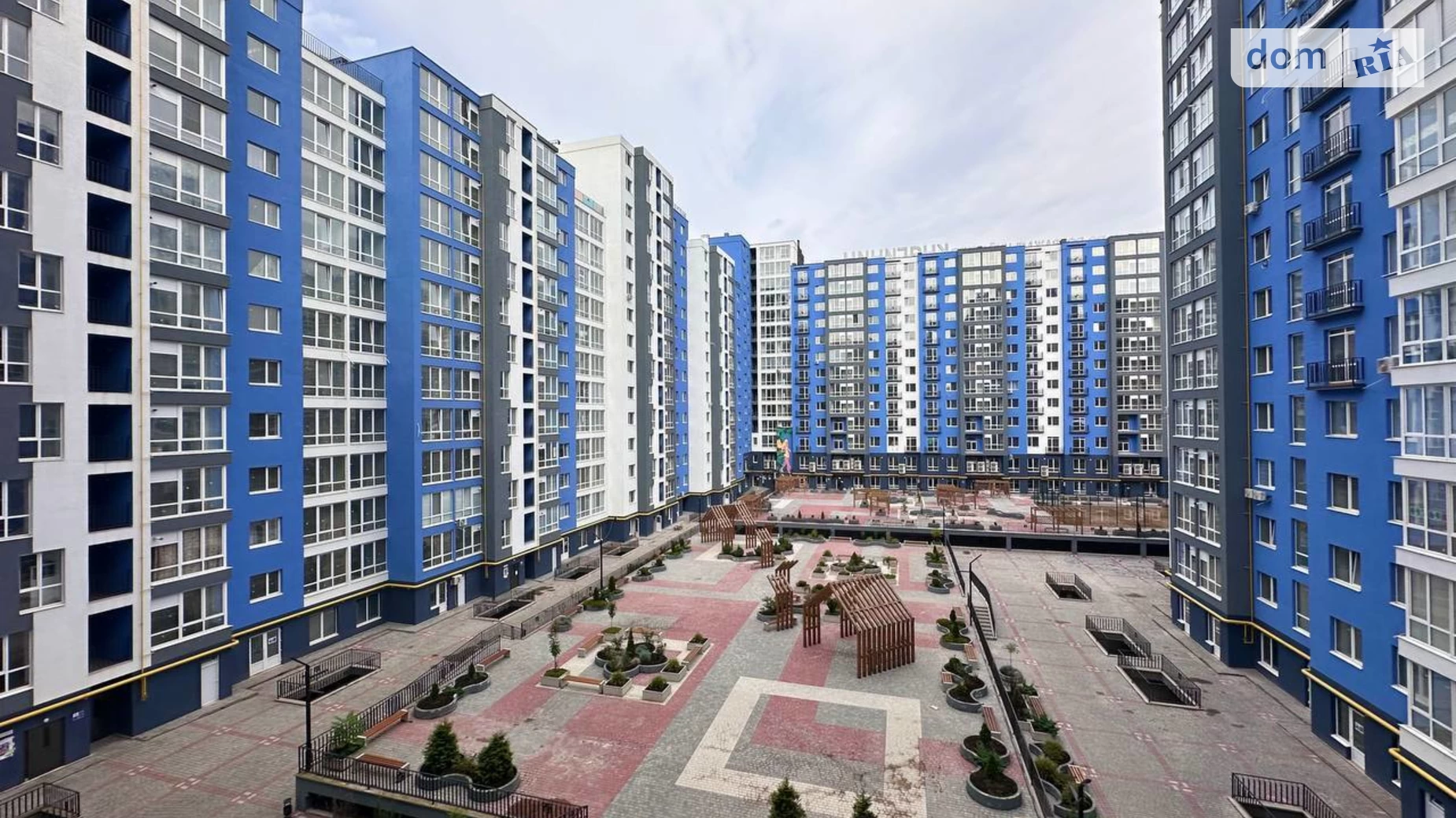 Продается 1-комнатная квартира 34 кв. м в Ивано-Франковске, ул. Княгинин, 44 - фото 2