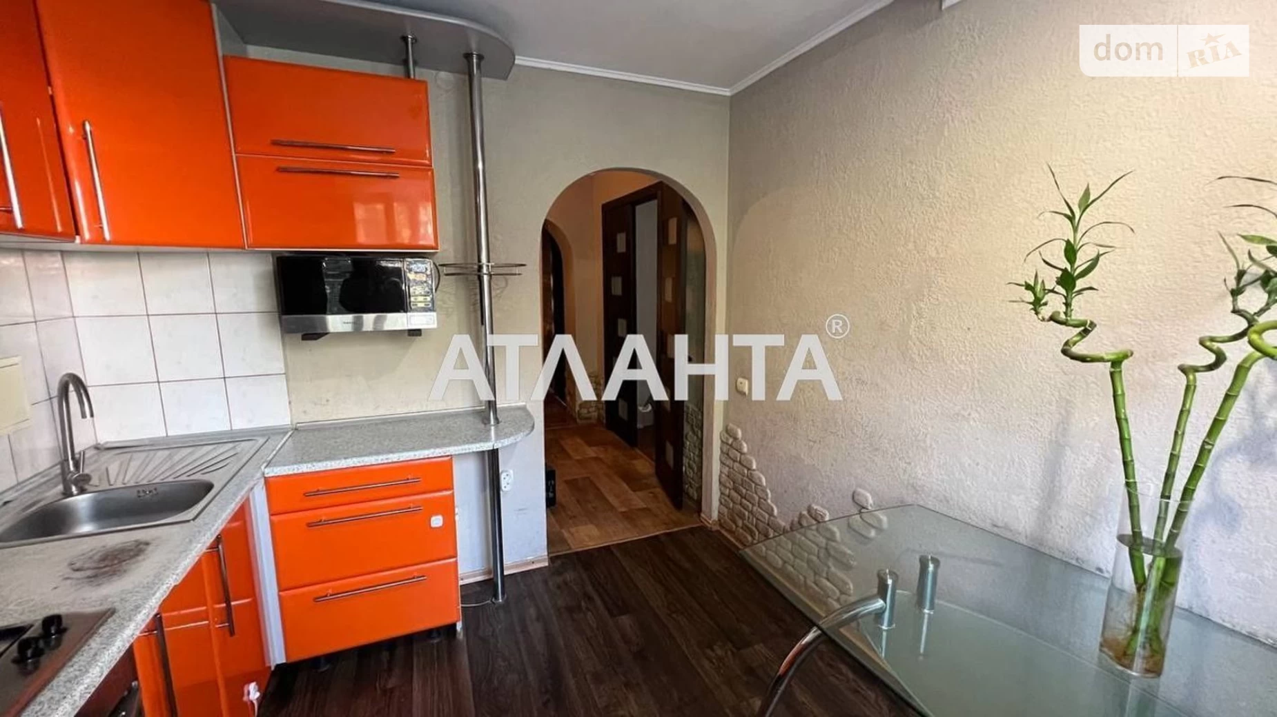 Продається 3-кімнатна квартира 63 кв. м у Вінниці, вул. Політехнічна(Воїнів-Інтернаціоналістів), 14 - фото 2