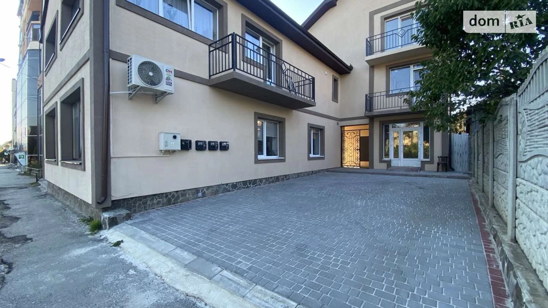 Продається 3-кімнатна квартира 67 кв. м у Коломиї, вул. Бандери - фото 2