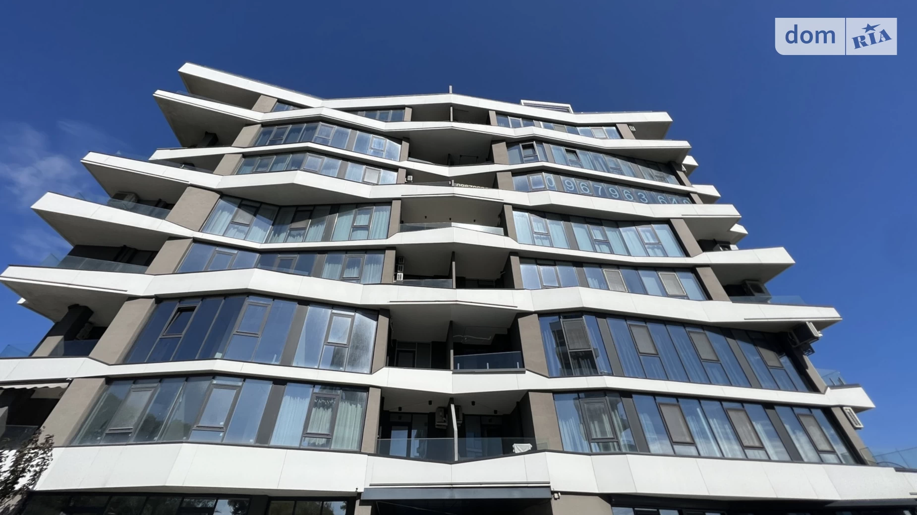 Продається 2-кімнатна квартира 77 кв. м у Одесі, Фонтанська дор., 77А - фото 2