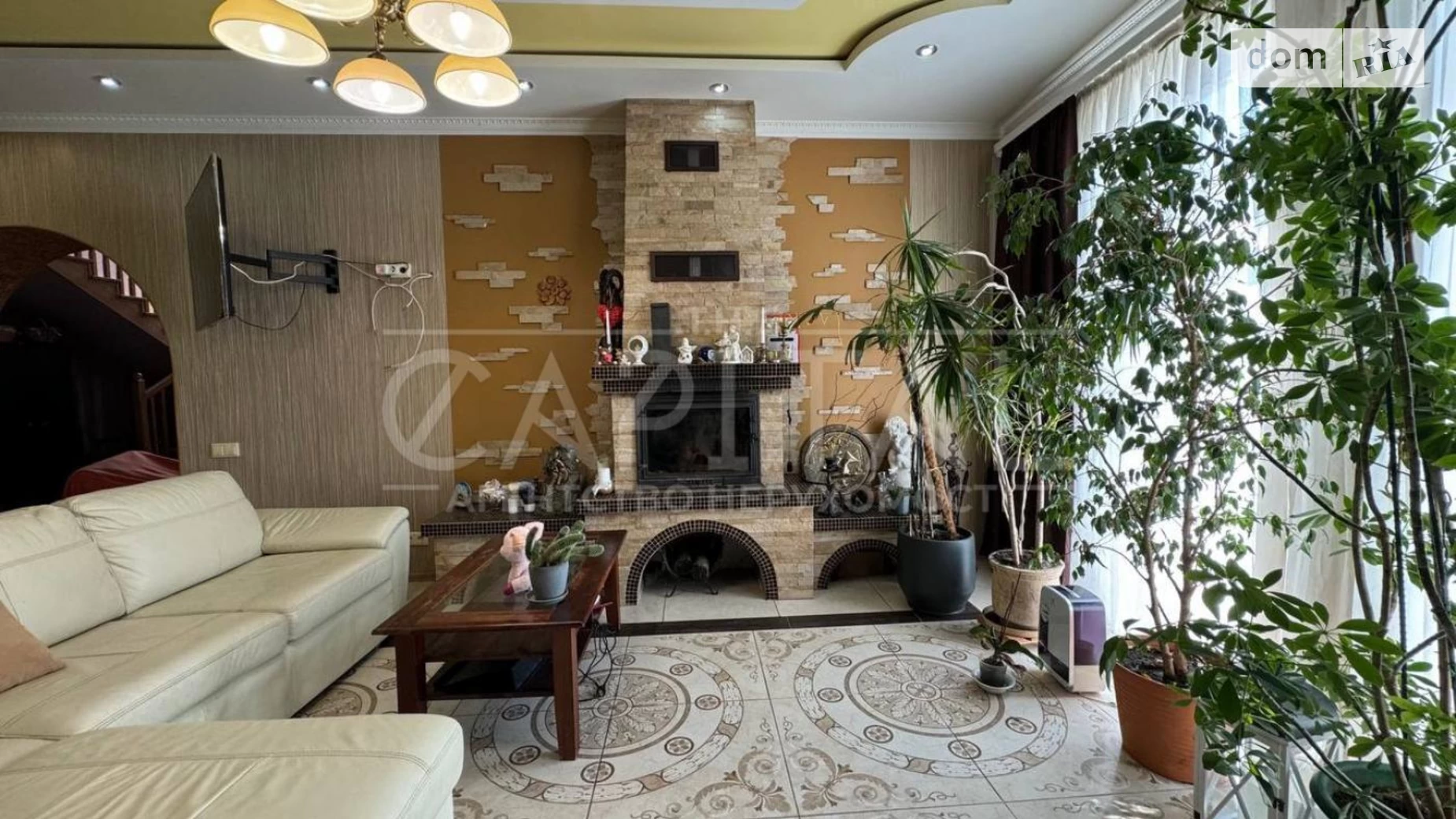 Продается дом на 2 этажа 288.9 кв. м с камином, цена: 180000 $ - фото 2