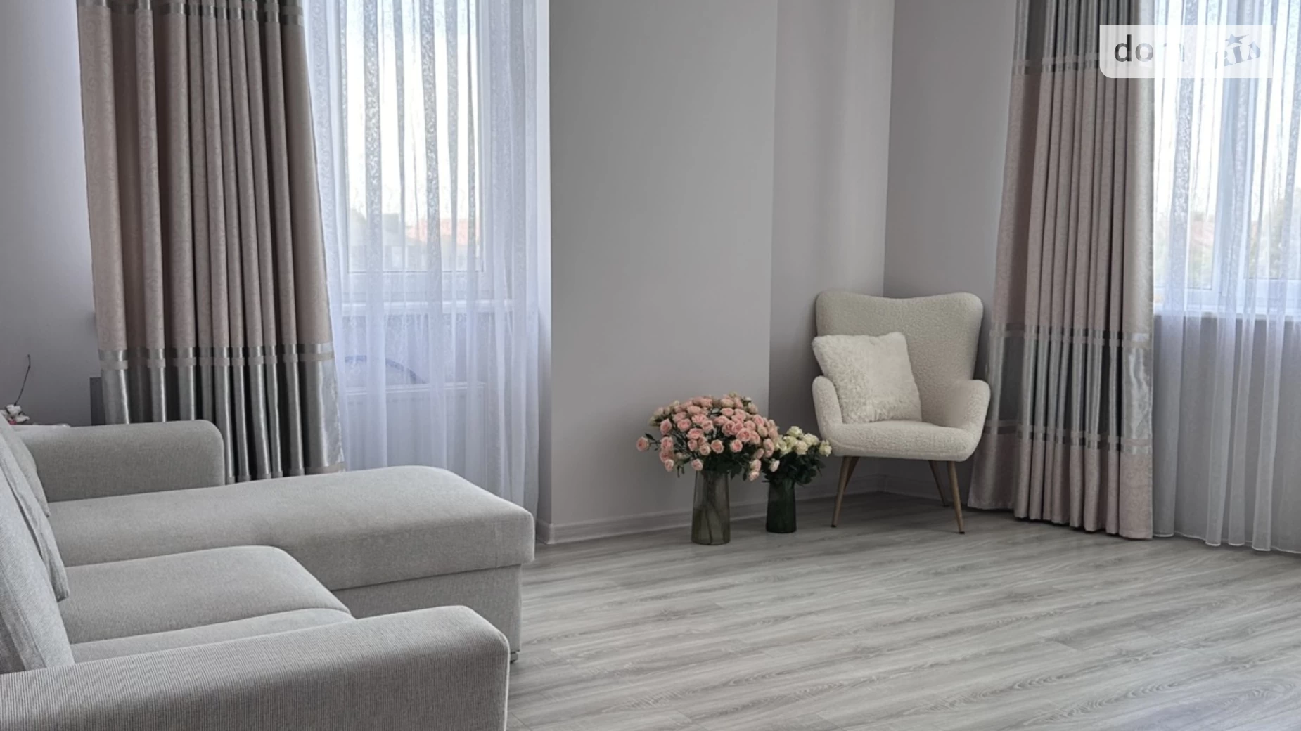 Продается 2-комнатная квартира 79 кв. м в Черноморске, ул. Радостная - фото 2