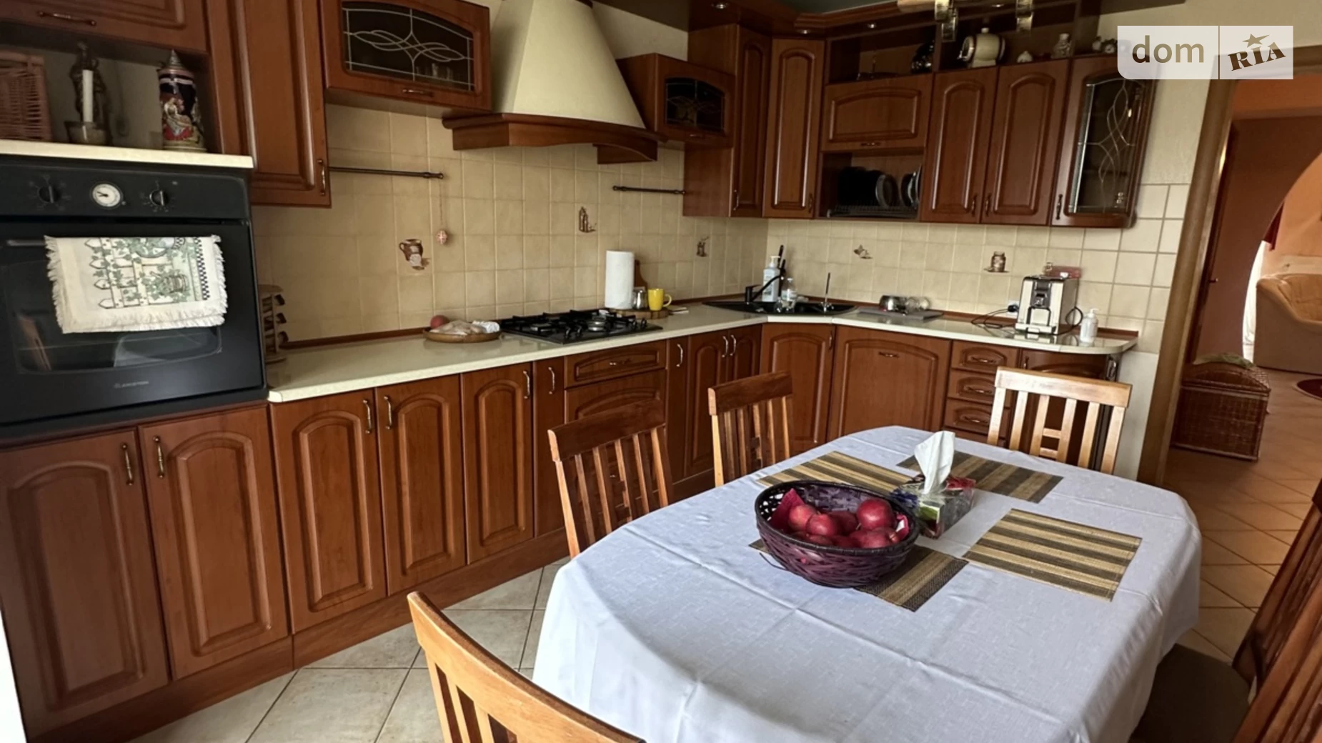 4-комнатная квартира 167 кв. м в Тернополе, ул. Липовая, 25 - фото 3
