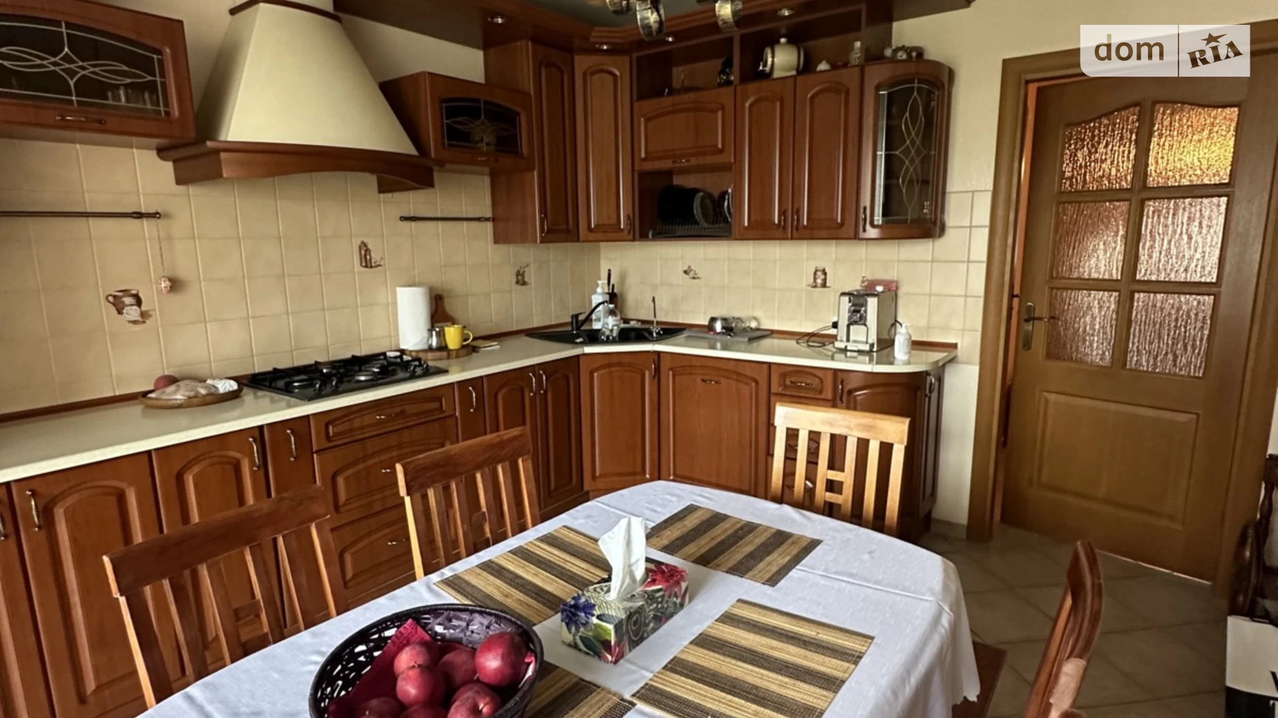 4-комнатная квартира 167 кв. м в Тернополе, ул. Липовая, 25 - фото 2