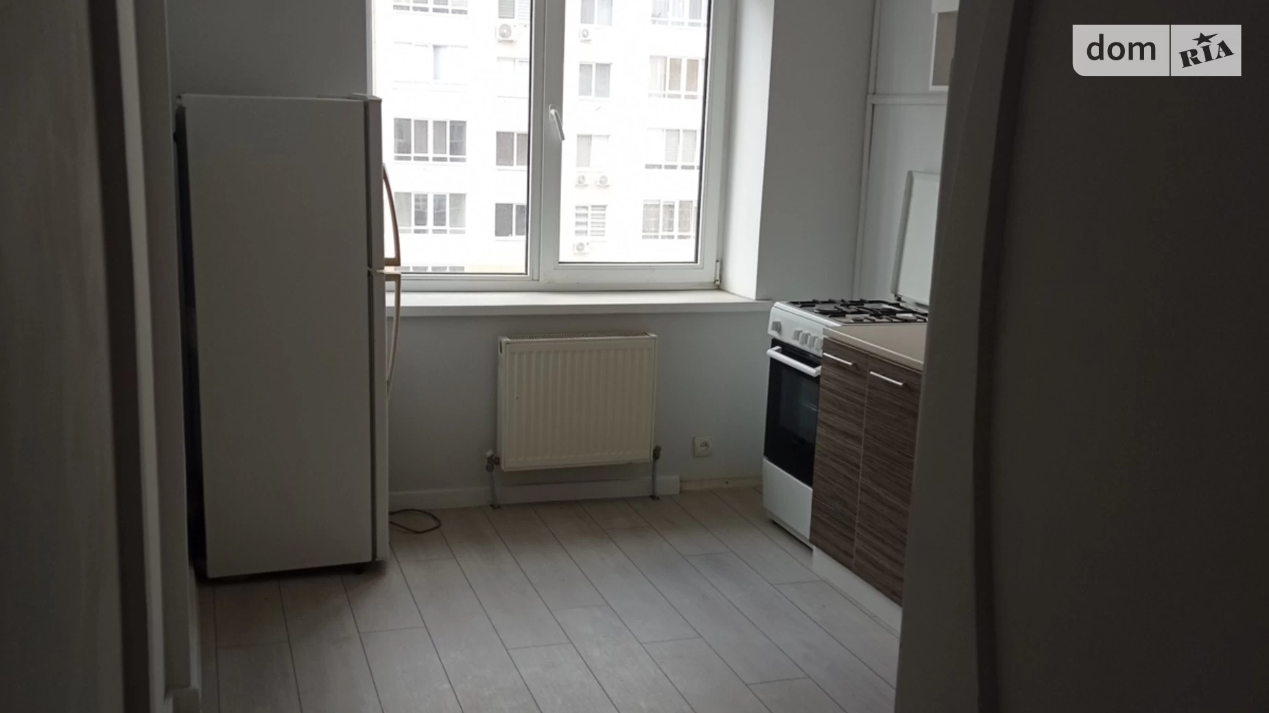 Продается 1-комнатная квартира 37 кв. м в Одессе, мас. Радужный, 3 - фото 2