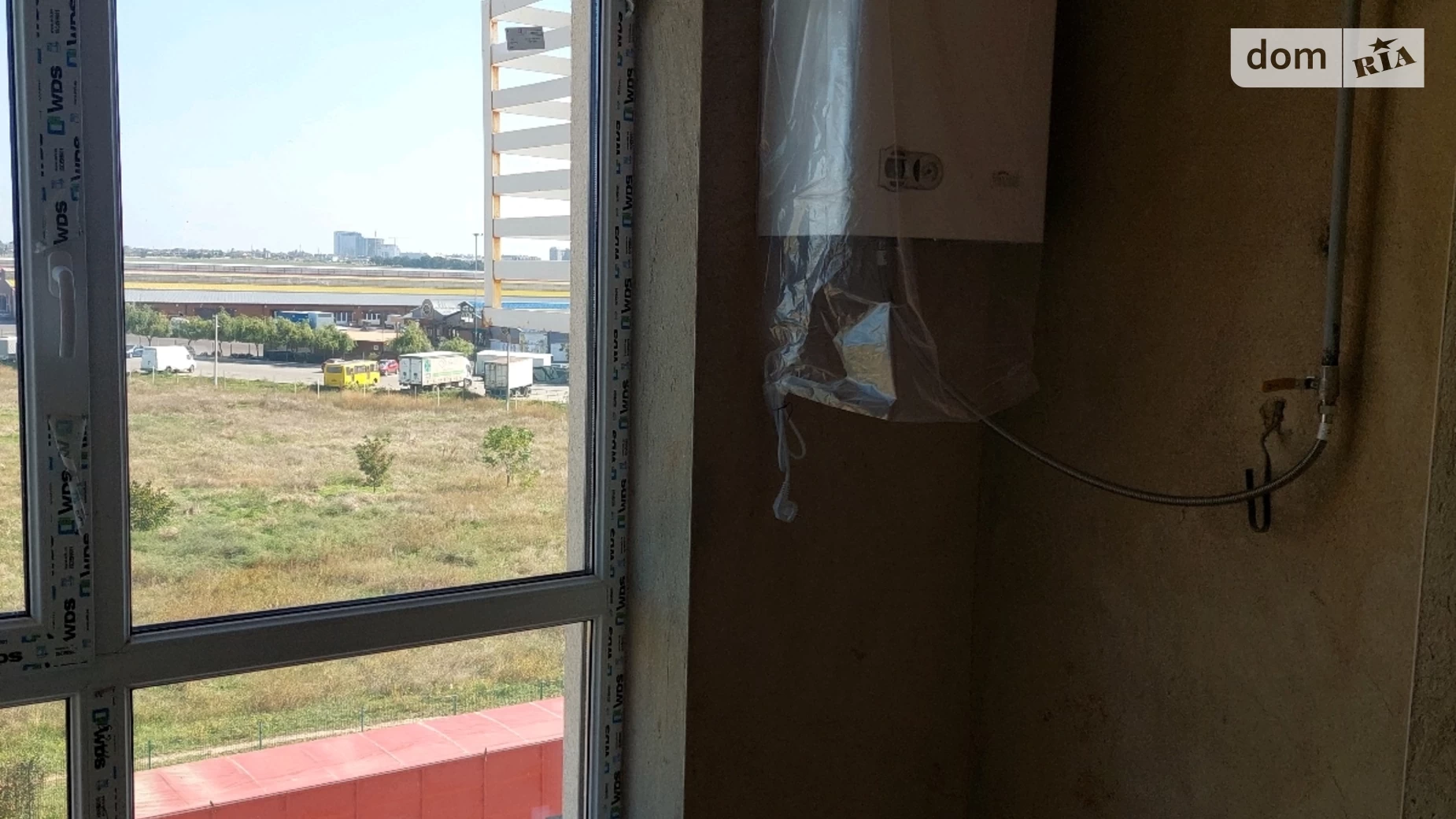 Продается 1-комнатная квартира 46 кв. м в Одессе, ул. Академика Сахарова, 52 - фото 2