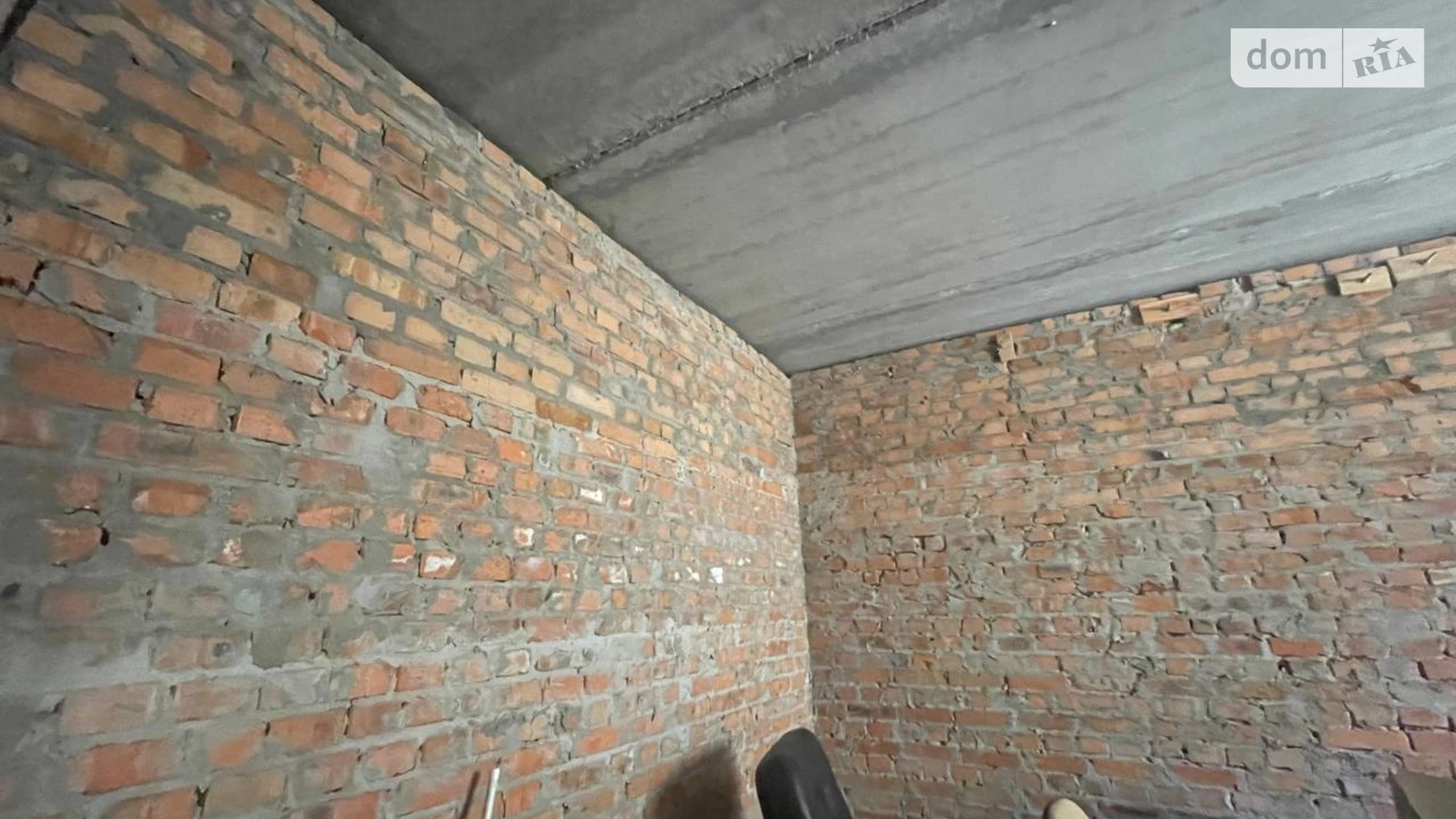 Продается офис 31 кв. м в бизнес-центре, цена: 27000 $ - фото 2