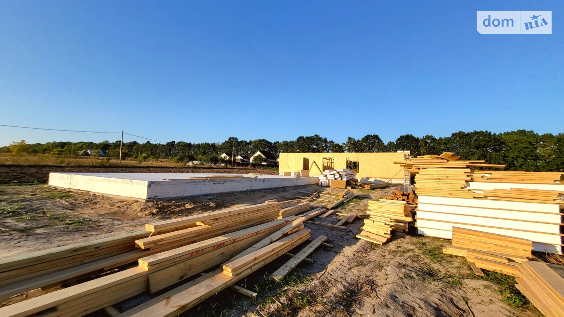 Продается одноэтажный дом 144 кв. м с камином, цена: 45000 $ - фото 4