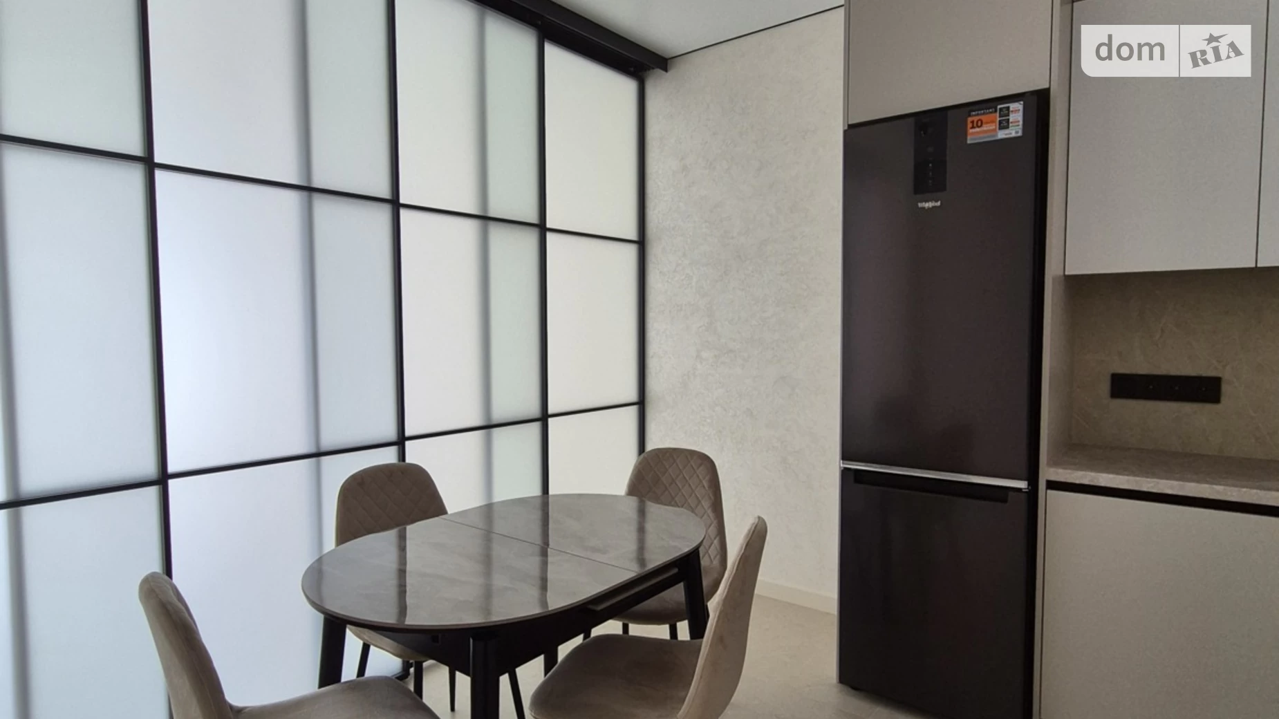 Продається 1-кімнатна квартира 46.9 кв. м у, цена: 65600 $ - фото 2