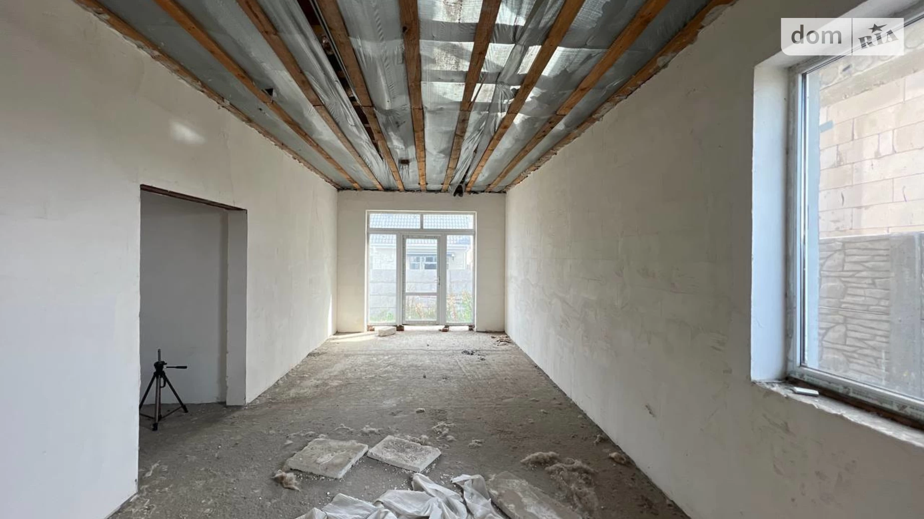 Продается дом на 2 этажа 140 кв. м с участком, цена: 65000 $ - фото 2