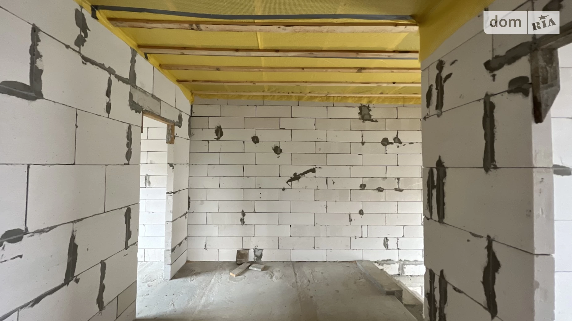 Продается дом на 2 этажа 140 кв. м с балконом, цена: 65000 $ - фото 3