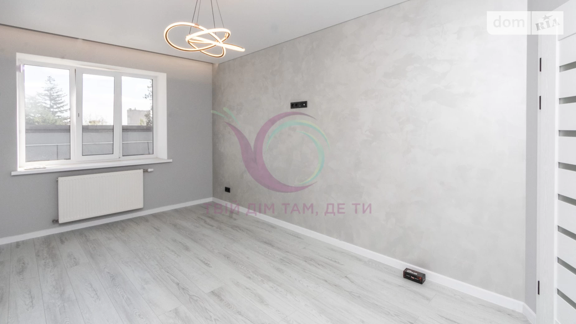 Продается 1-комнатная квартира 43.4 кв. м в Ивано-Франковске, ул. Высочана Семена - фото 2