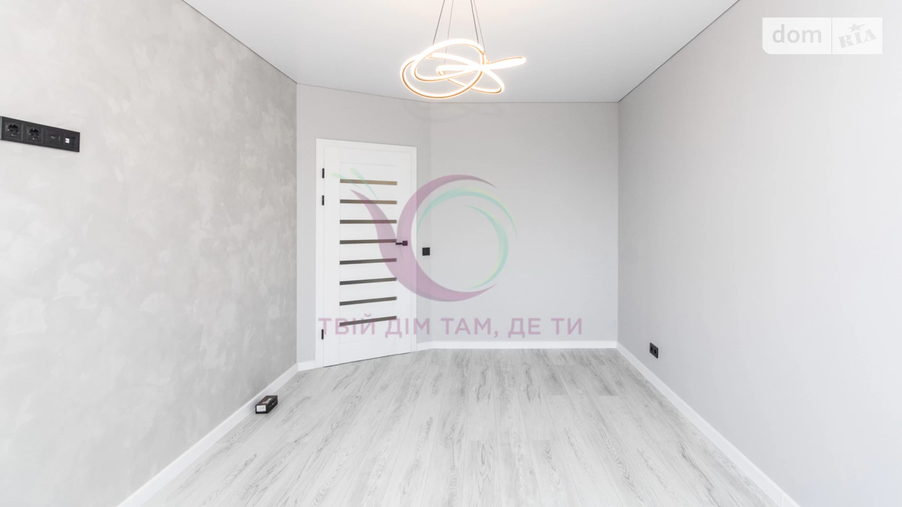 Продается 1-комнатная квартира 43.4 кв. м в Ивано-Франковске, ул. Высочана Семена - фото 4