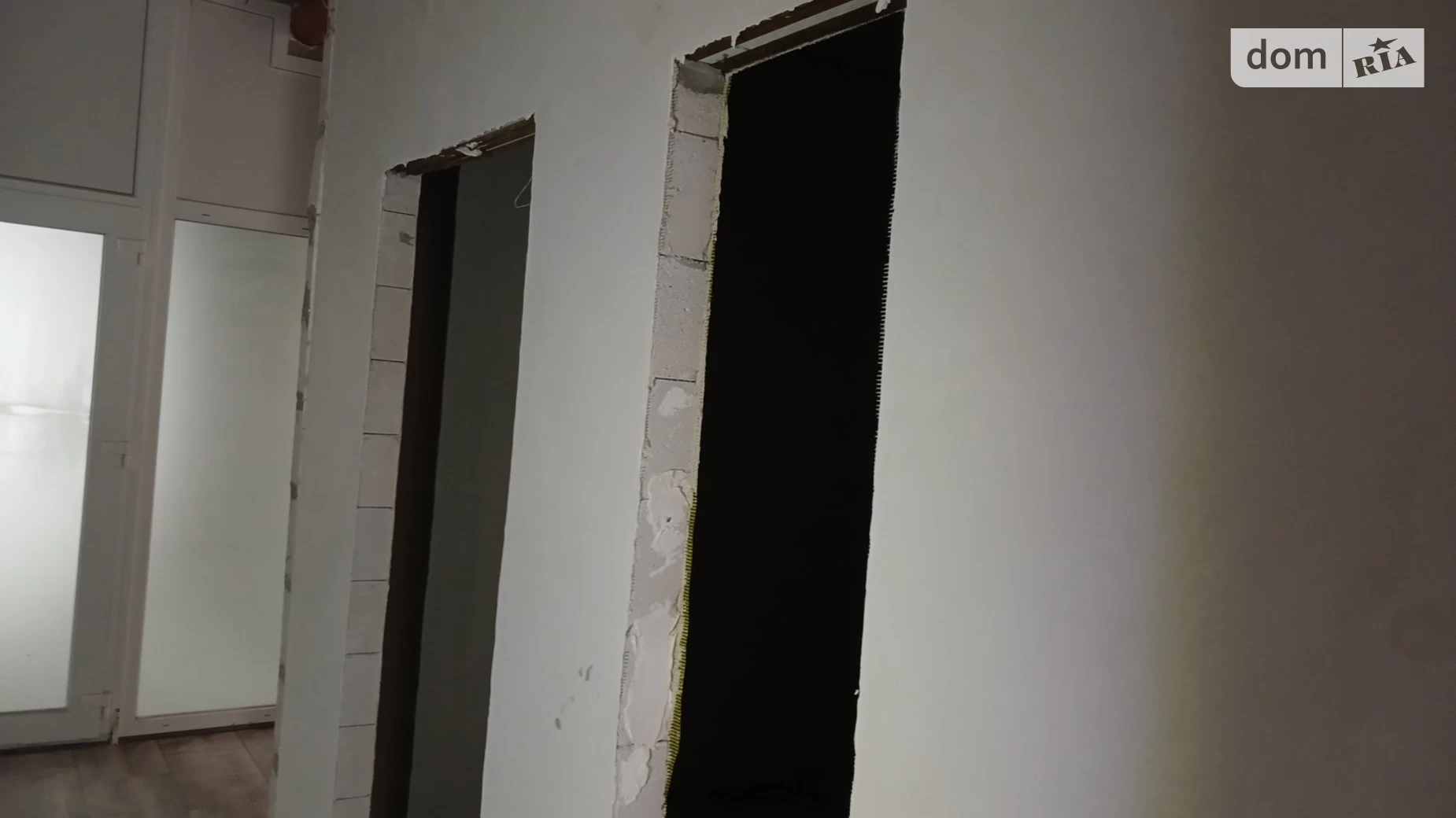 Продается офис 9.8 кв. м в бизнес-центре, цена: 5500 $ - фото 3