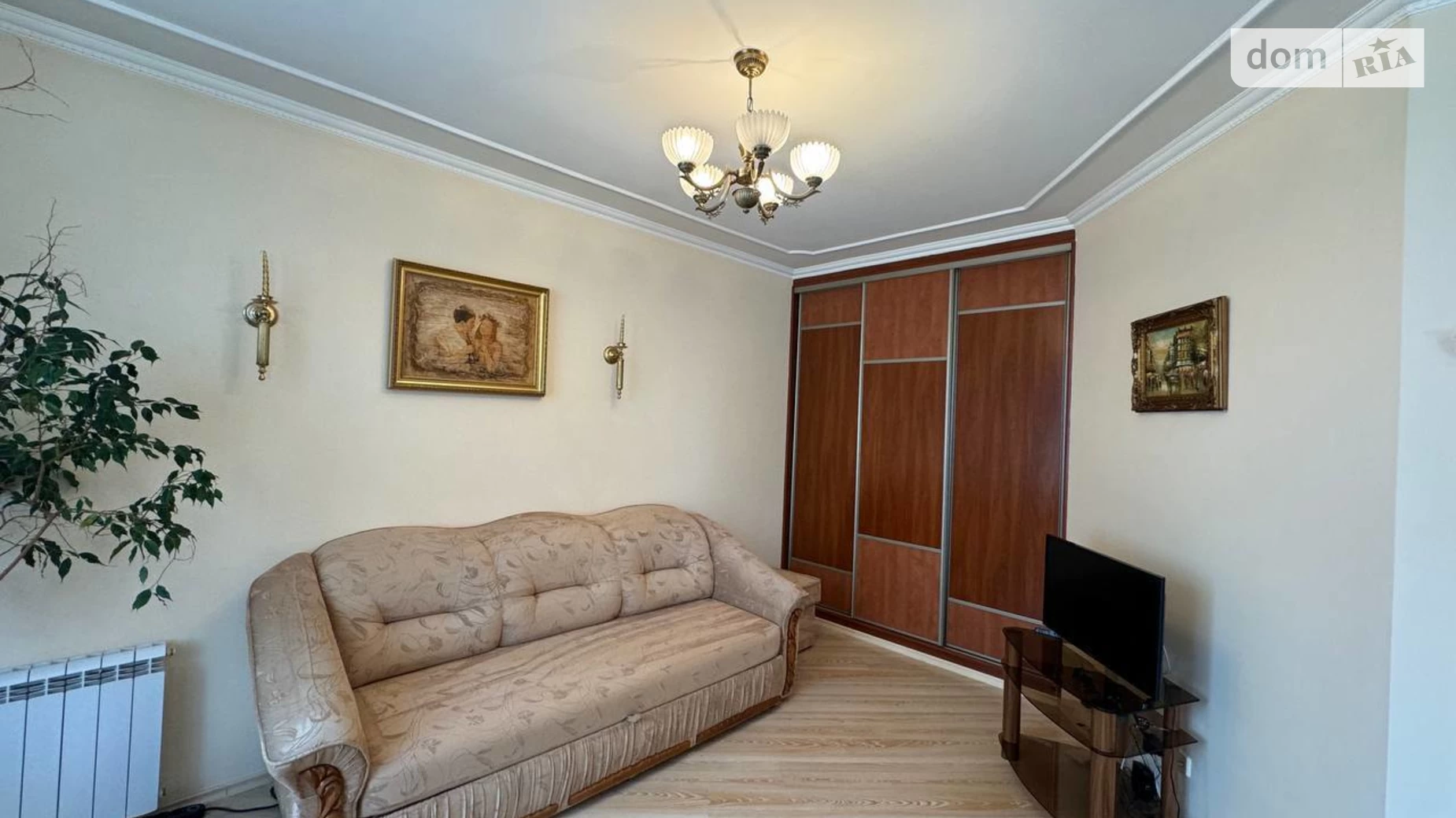 1-комнатная квартира 42 кв. м в Тернополе, ул. Листопадовая - фото 4