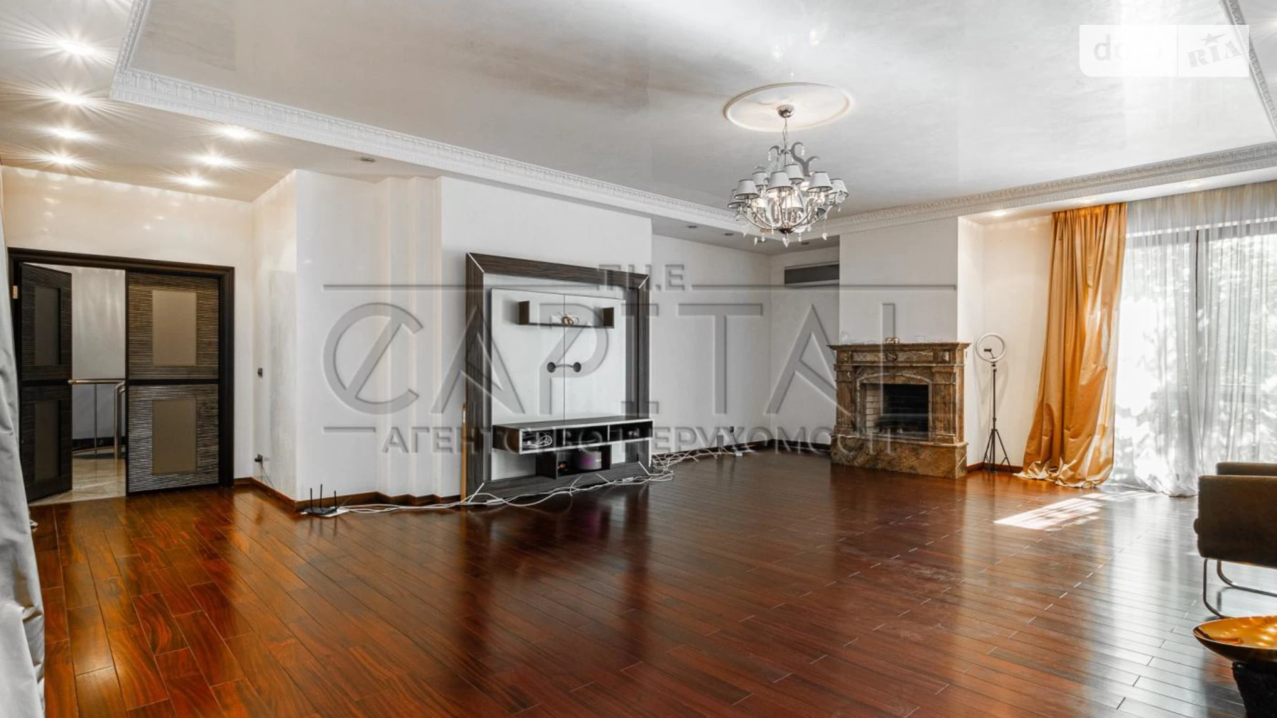 Продается дом на 2 этажа 454.2 кв. м с гаражом, цена: 2500000 $ - фото 3